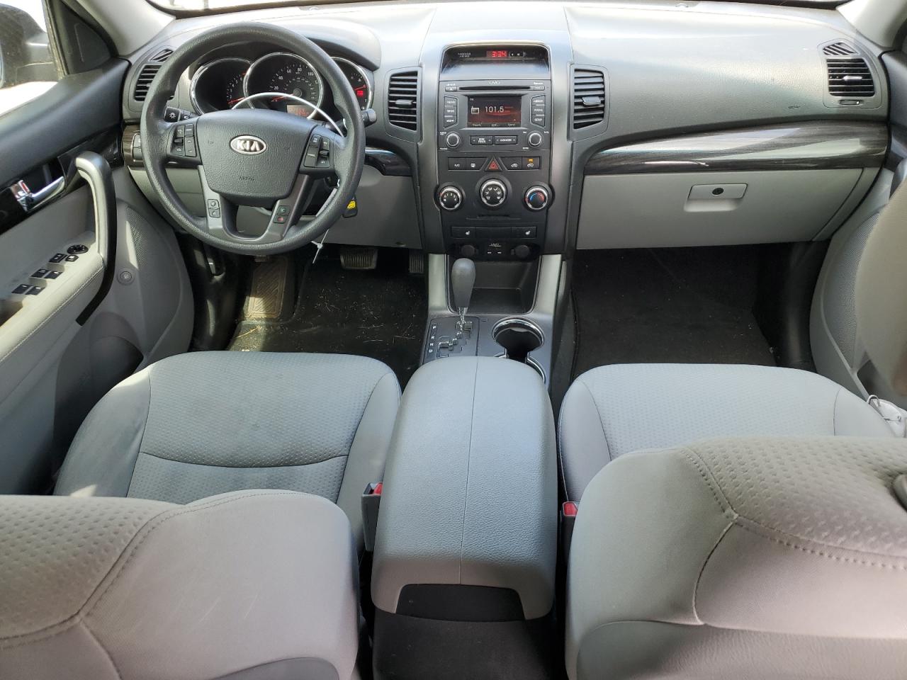 2013 Kia Sorento Lx VIN: 5XYKT3A61DG350094 Lot: 63870254