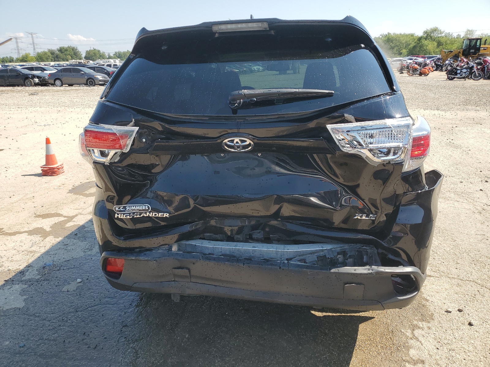 5TDKKRFH0FS115823 2015 Toyota Highlander Xle