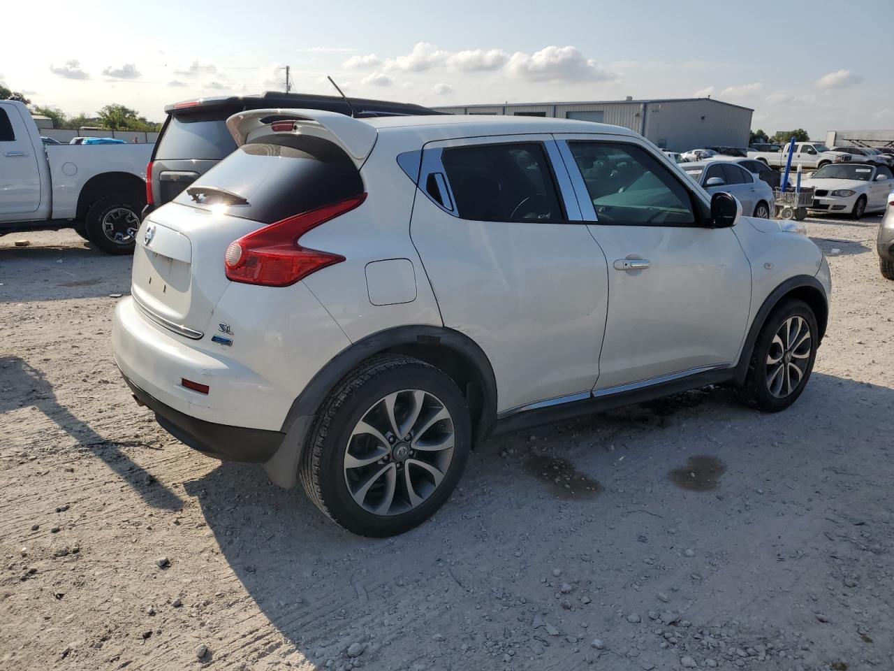 2013 Nissan Juke S VIN: JN8AF5MR4DT203507 Lot: 64808134