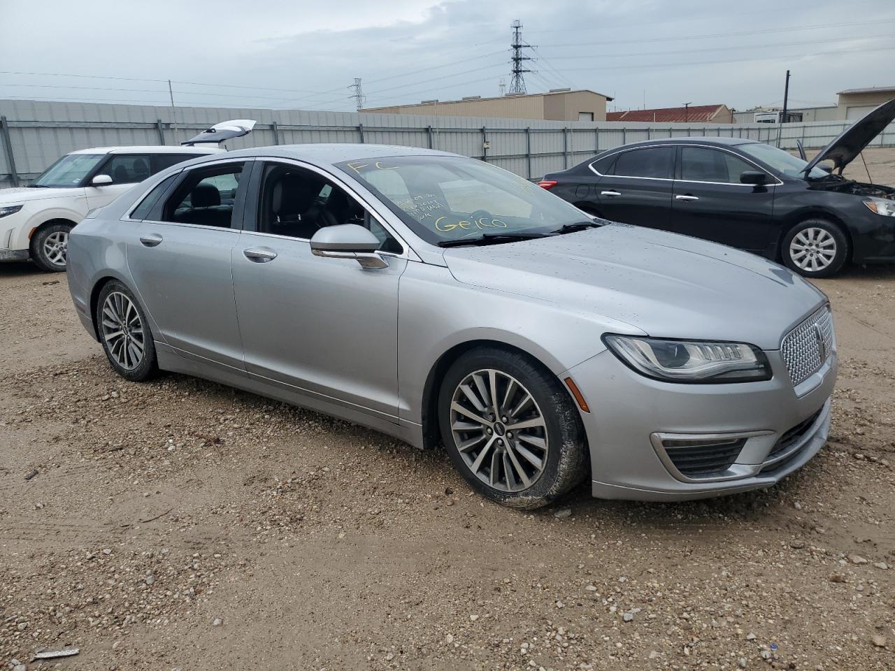 2020 Lincoln MKZ - Image 4