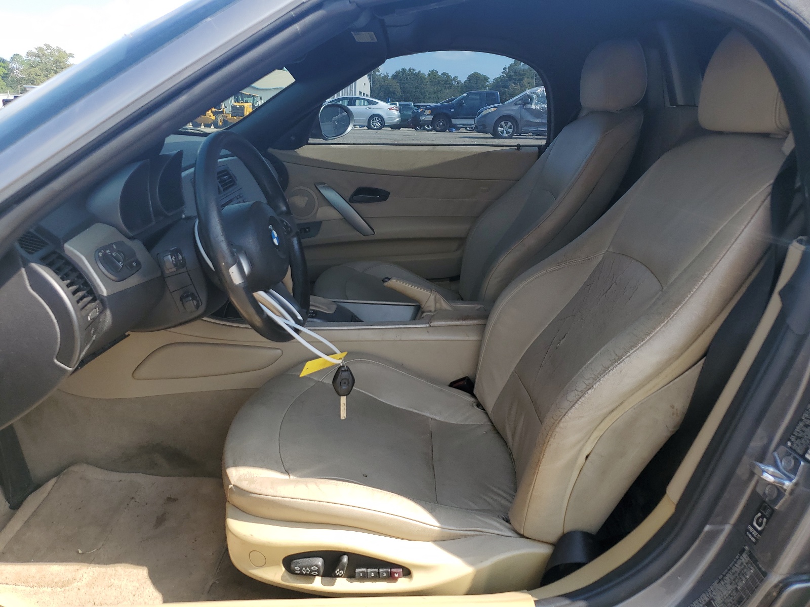 4USBT53554LU06827 2004 BMW Z4 3.0