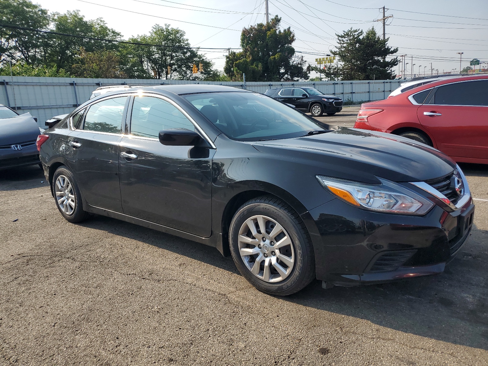 2018 Nissan Altima 2.5 vin: 1N4AL3AP6JC477739