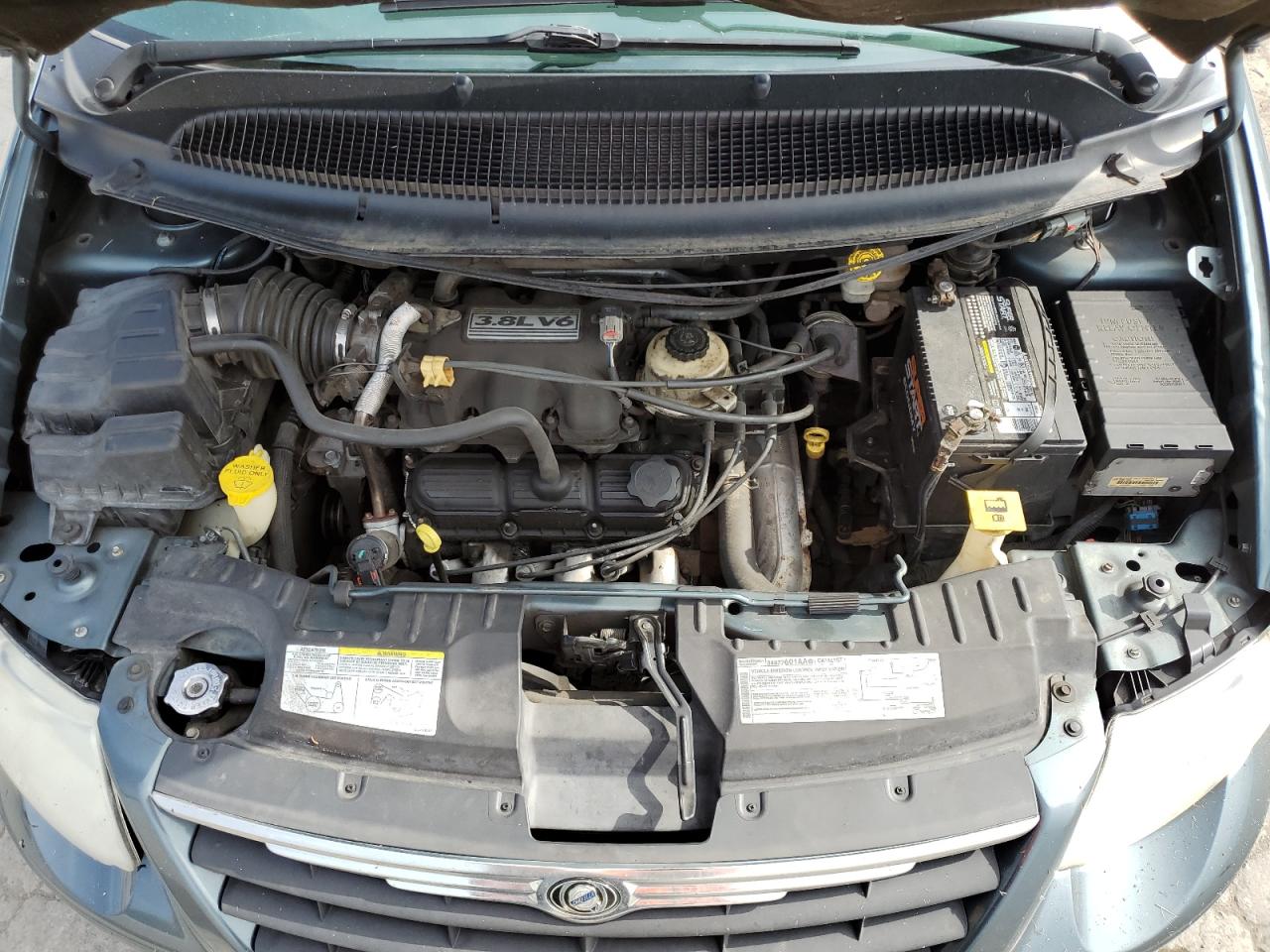 2007 Chrysler Town & Country Touring VIN: 2A4GP54L27R100641 Lot: 62251654