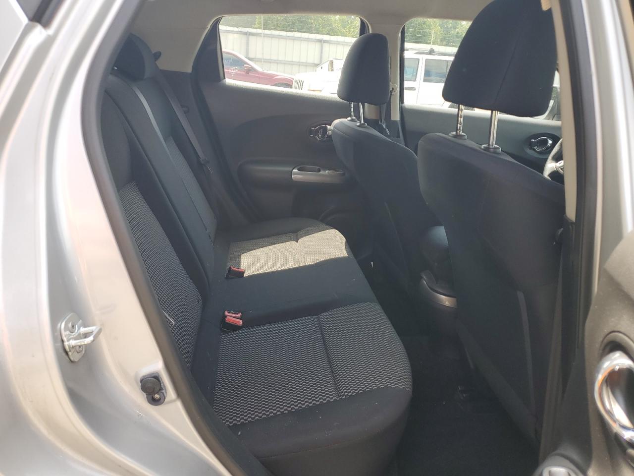 2015 Nissan Juke S VIN: JN8AF5MVXFT551649 Lot: 65295774