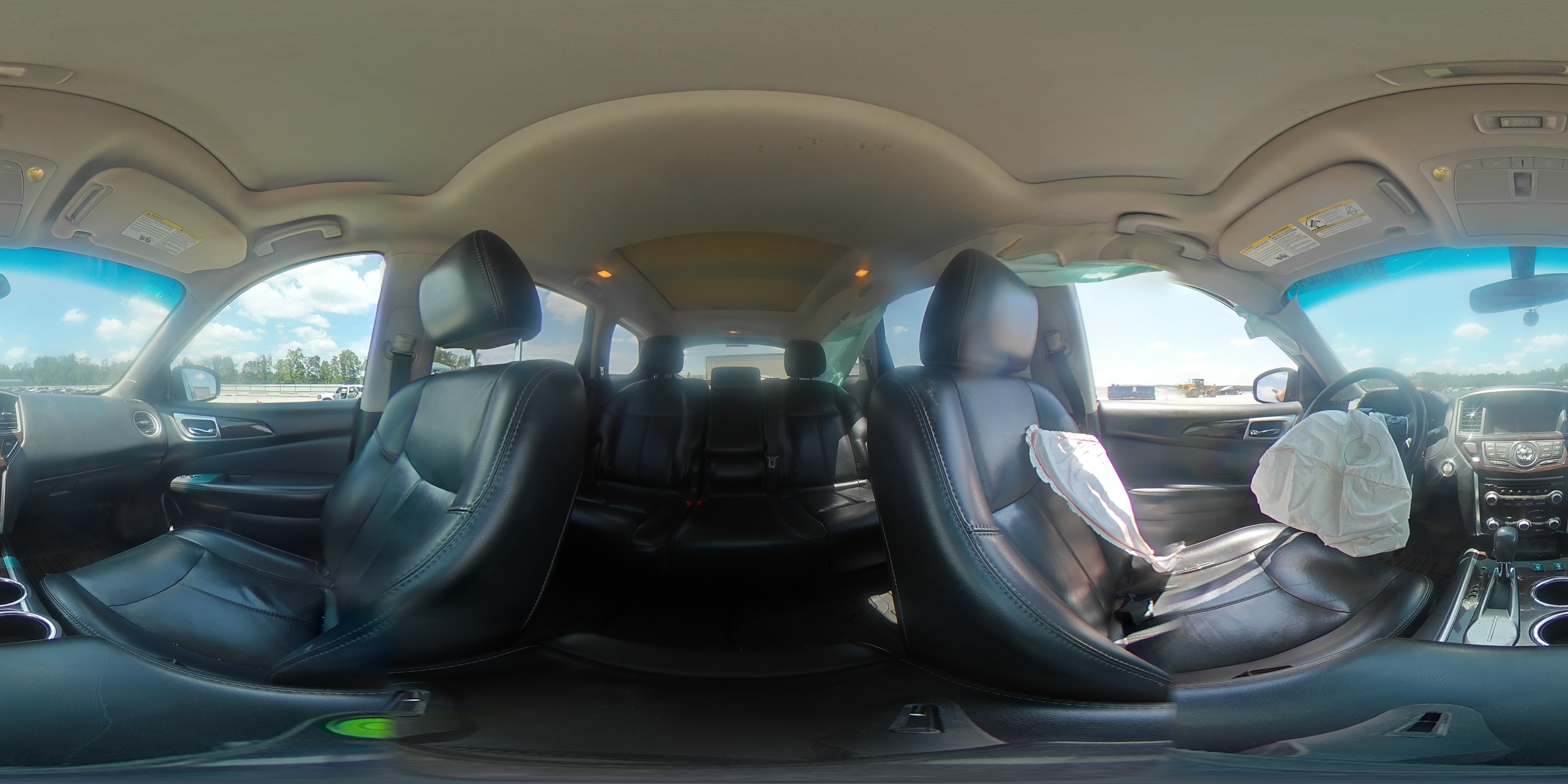 2015 Nissan Pathfinder S VIN: 5N1AR2MN5FC601516 Lot: 63760624