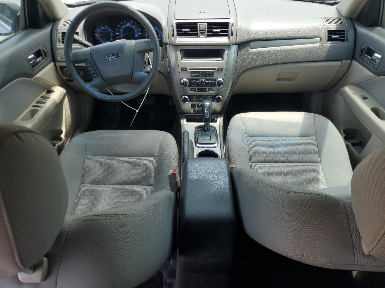 2012 Ford Fusion S VIN: 3FAHP0GA0CR389584 Lot: 64862764