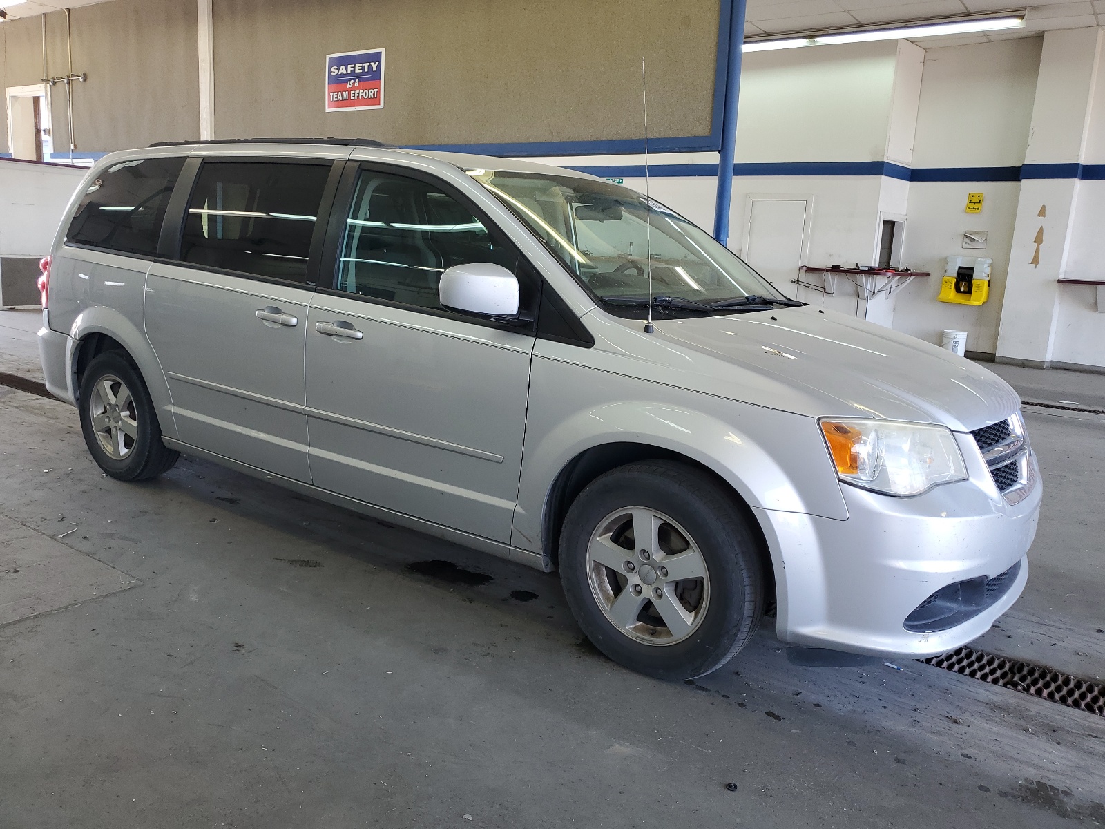 2012 Dodge Grand Caravan Sxt vin: 2C4RDGCG2CR372155