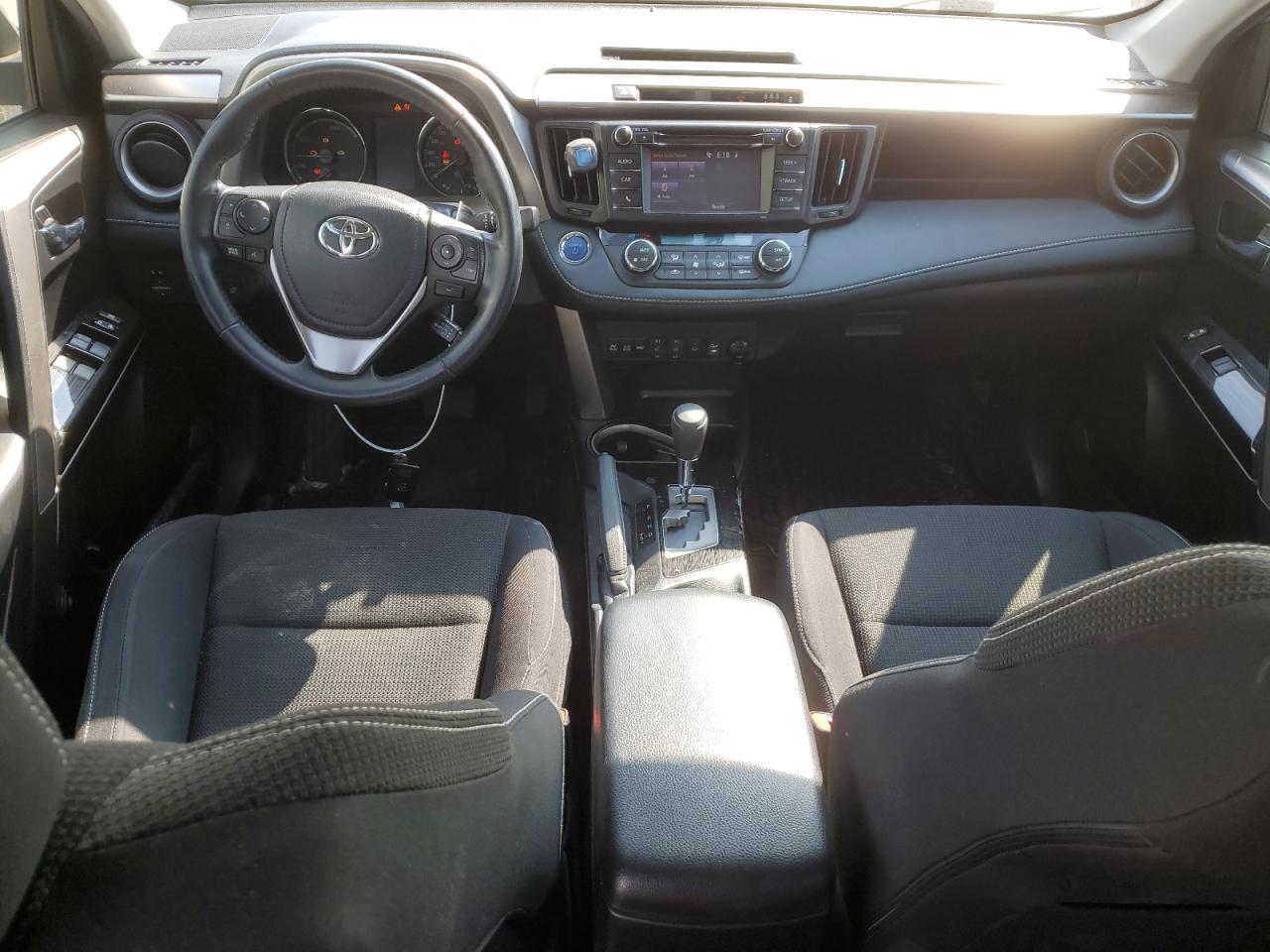 2018 Toyota Rav4 Hv Le VIN: JTMRJREV6JD225126 Lot: 61400114