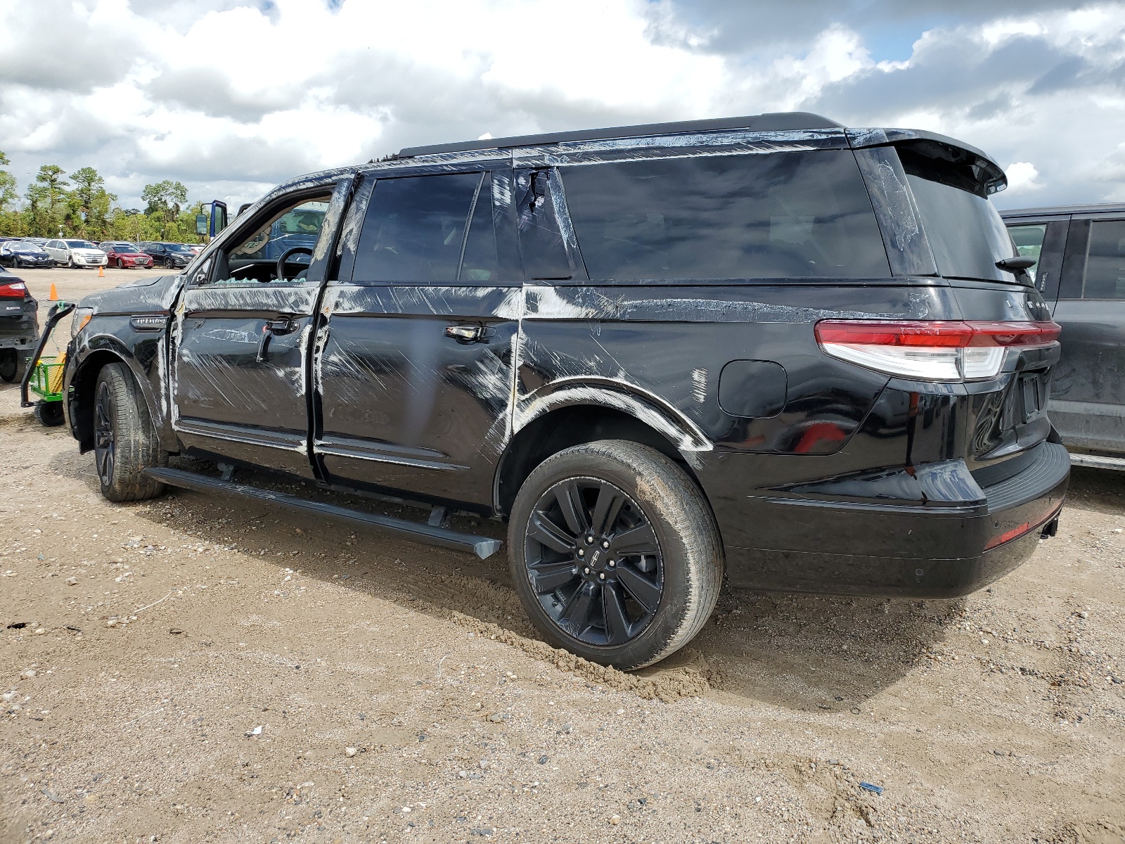 2022 Lincoln Navigator L Reserve vin: 5LMJJ3LT2NEL12185