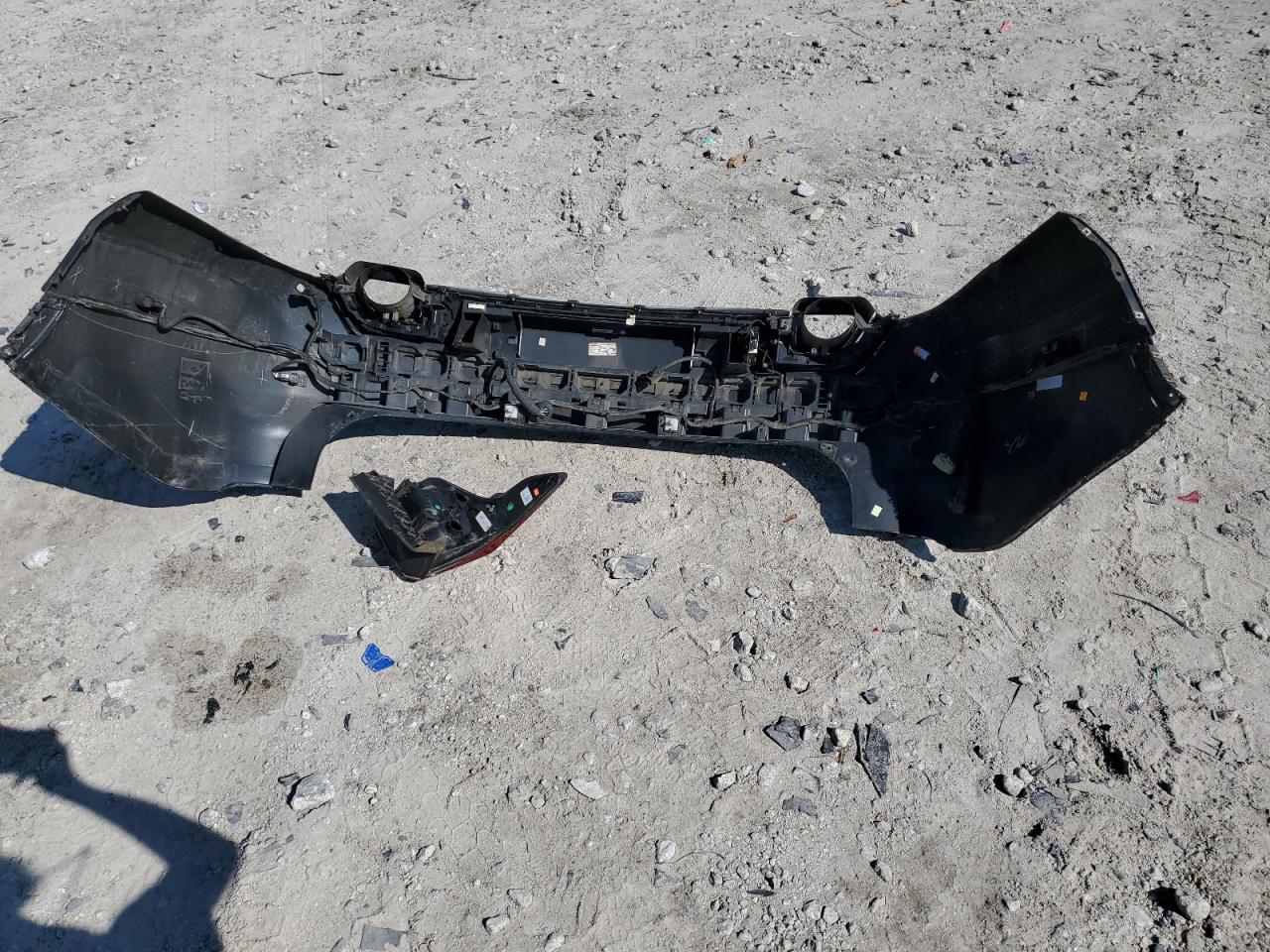 2016 Ford Explorer Platinum VIN: 1FM5K8HT9GGB48495 Lot: 63383544