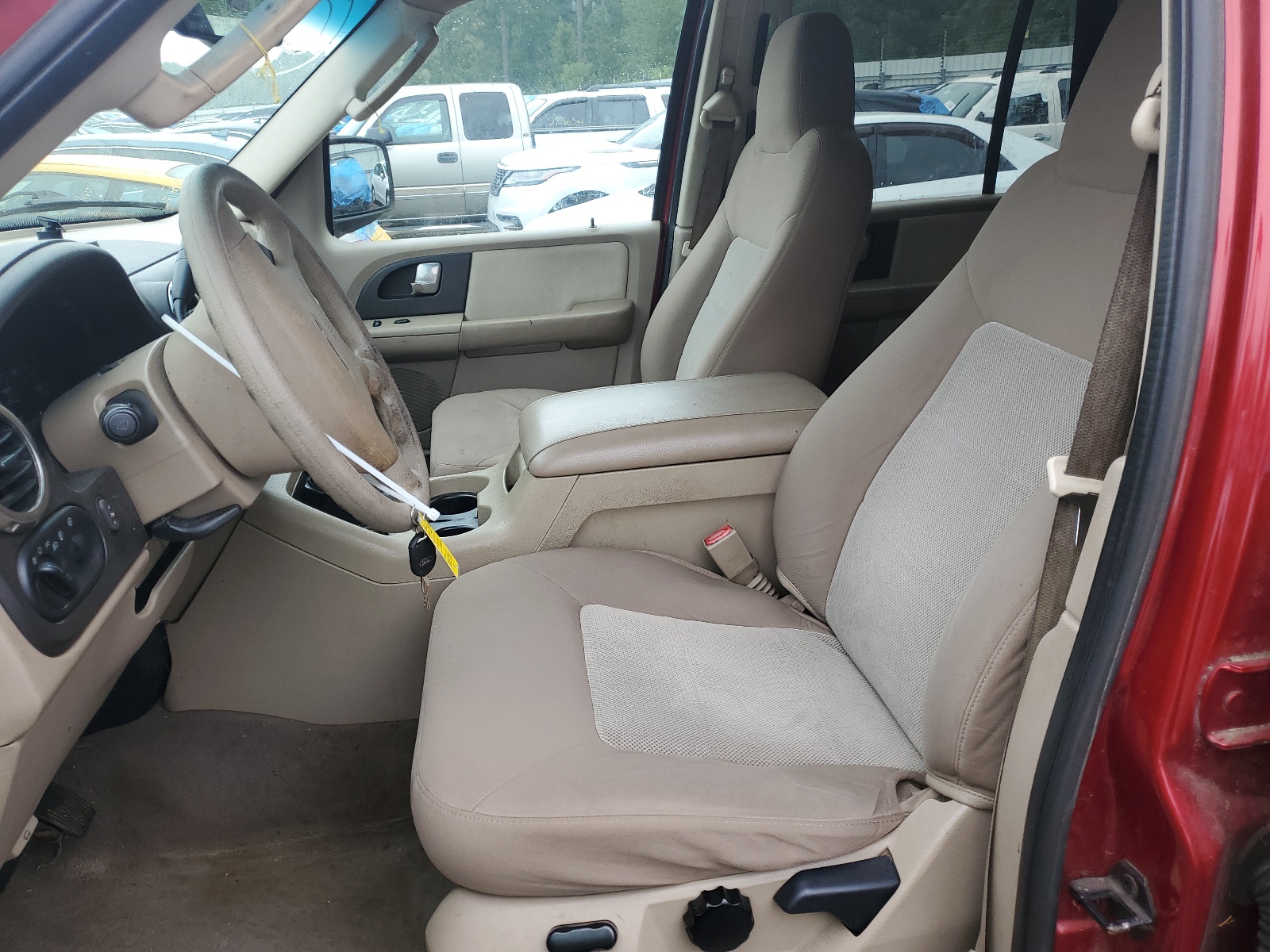 1FMRU15W14LA33717 2004 Ford Expedition Xlt