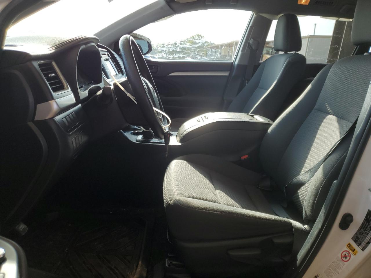 2019 Toyota Highlander Le VIN: 5TDZARFH0KS044909 Lot: 63205544