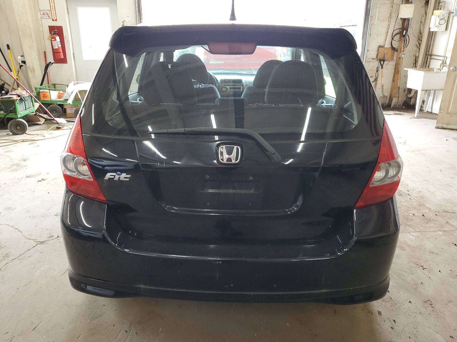 JHMGD38627S038131 2007 Honda Fit S