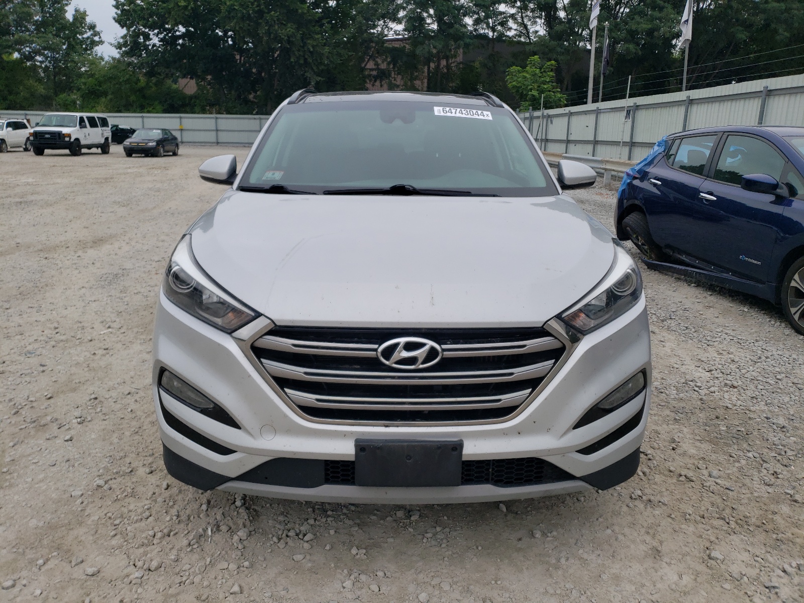 2018 Hyundai Tucson Value vin: KM8J3CA24JU723983