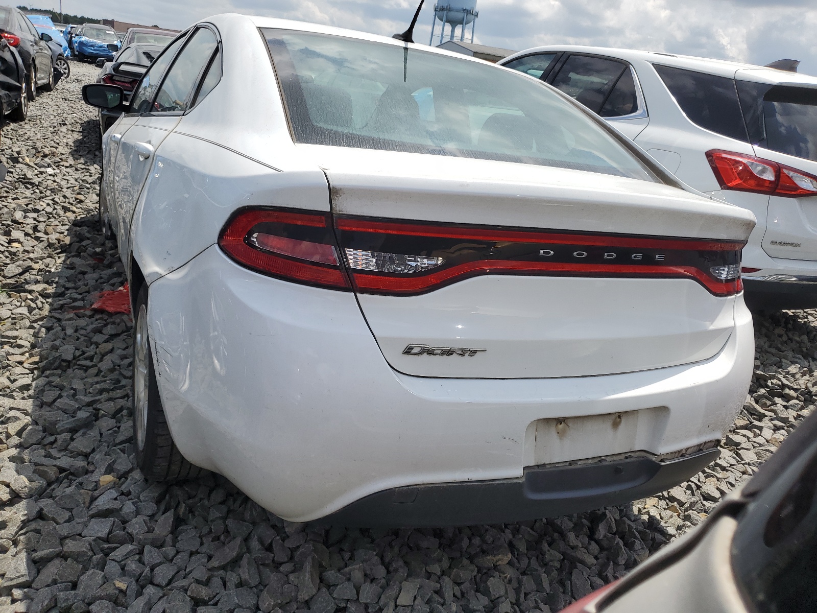 1C3CDFAA3FD300441 2015 Dodge Dart Se