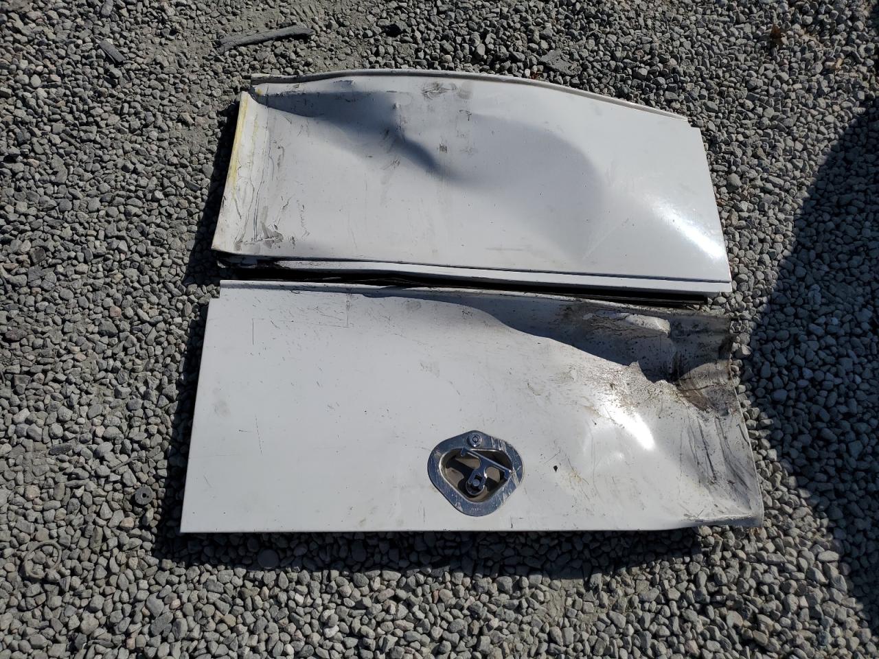 2000 Chevrolet Gmt-400 C2500 VIN: 1GCGC24R2YR112705 Lot: 61428604