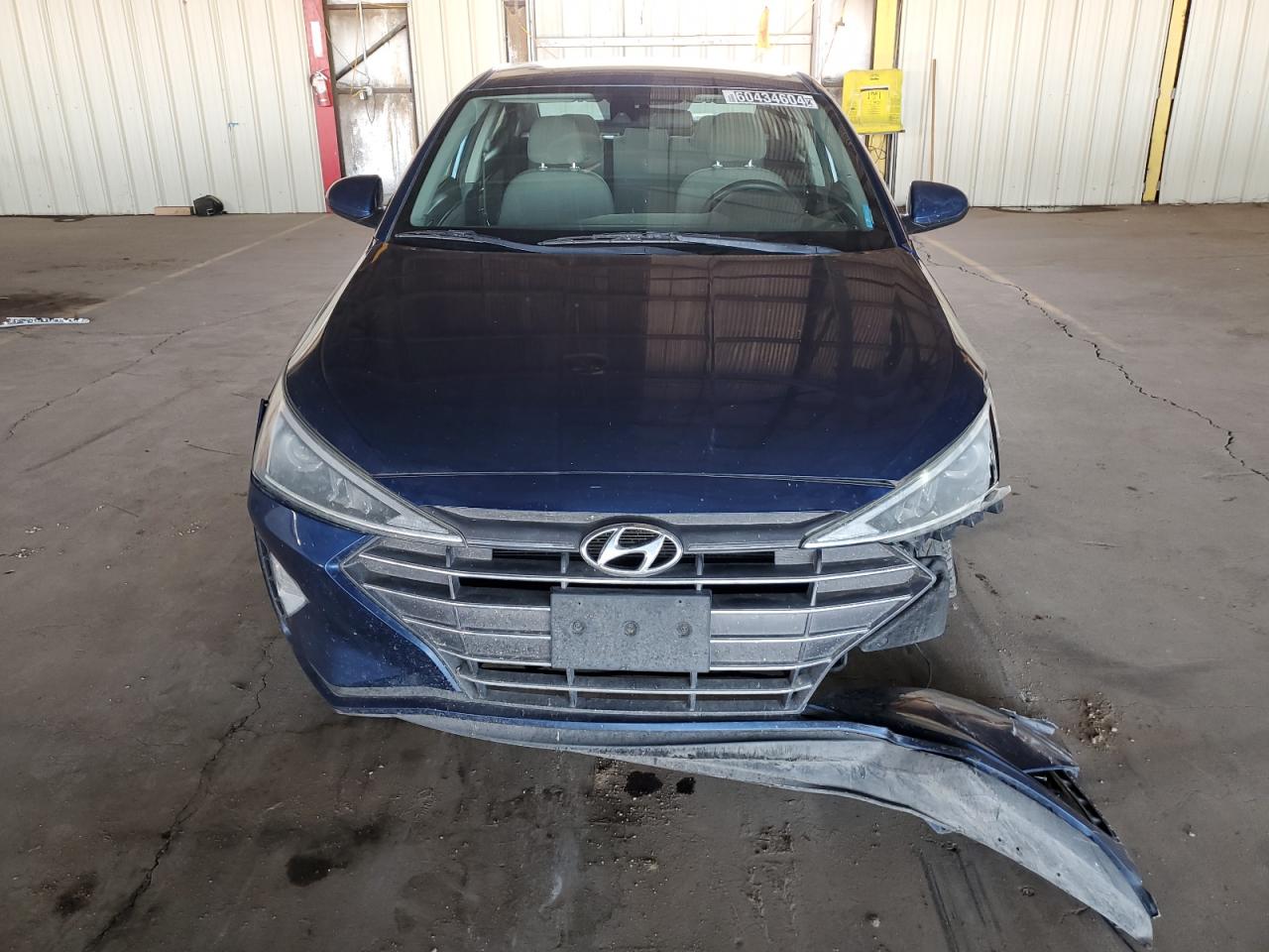 2019 Hyundai Elantra Sel vin: 5NPD84LF5KH447009