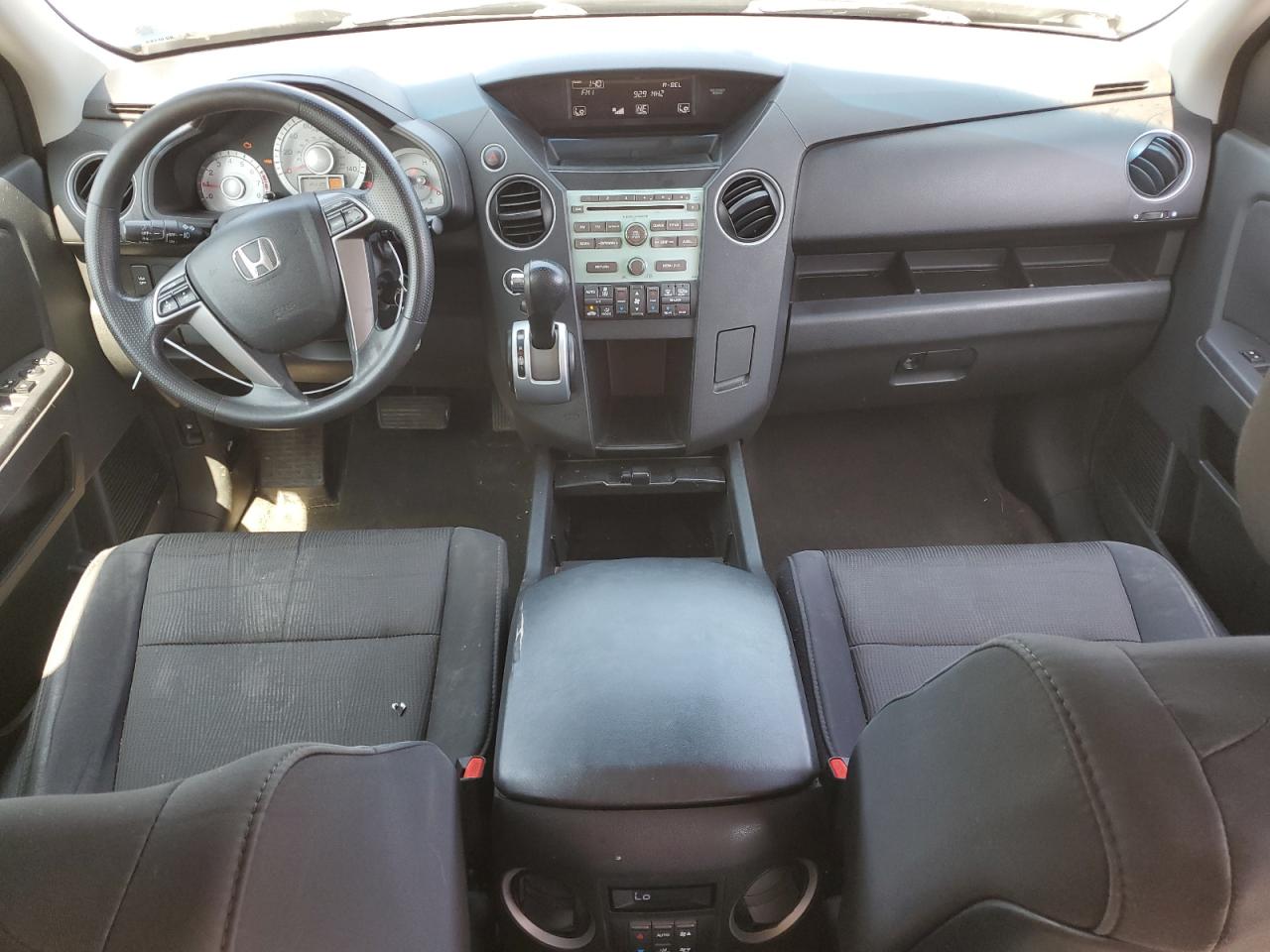 2011 Honda Pilot Ex VIN: 5FNYF4H42BB055893 Lot: 64631824