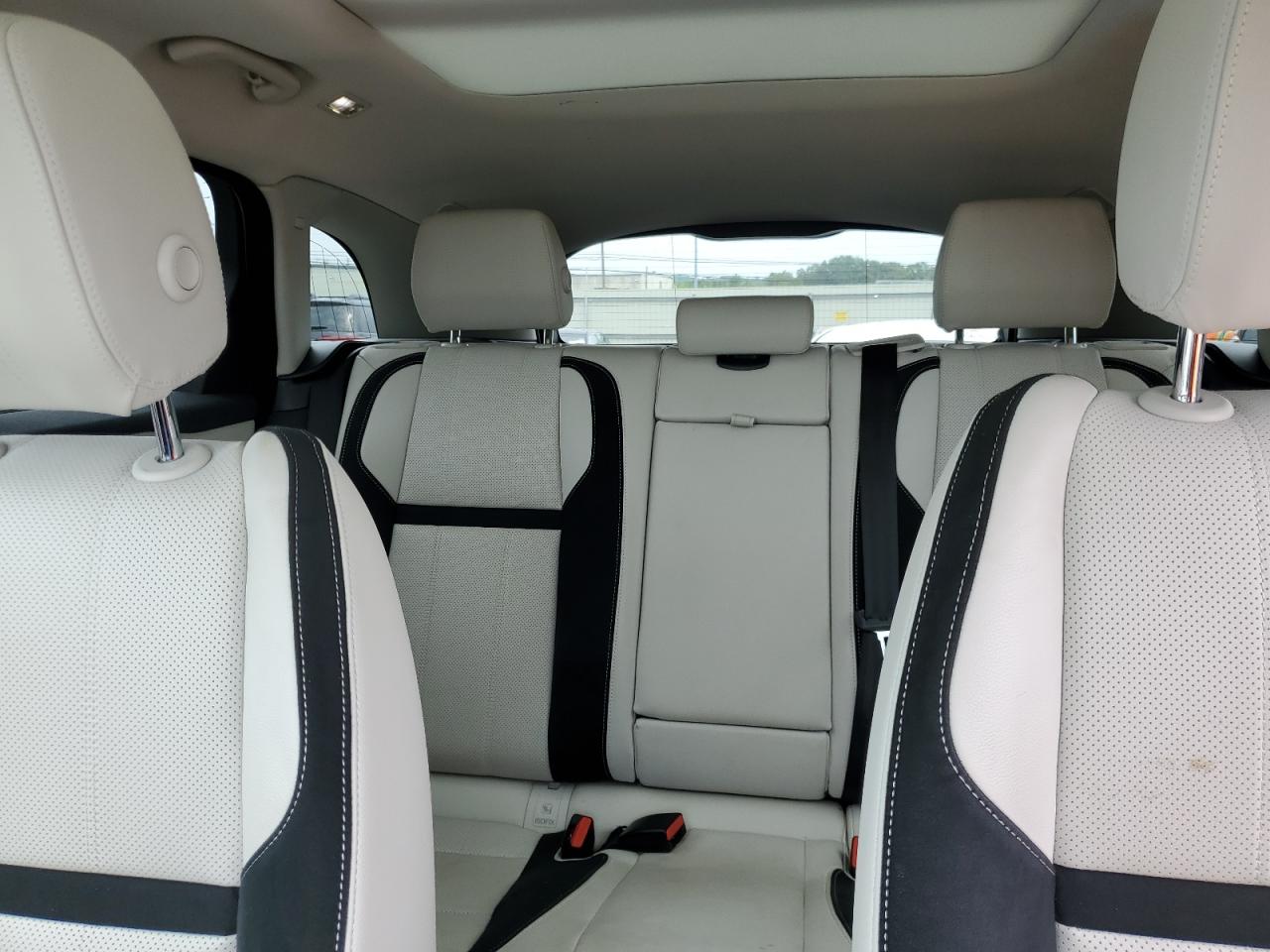 2020 Land Rover Range Rover Velar S VIN: SALYB2EX0LA291945 Lot: 63481384