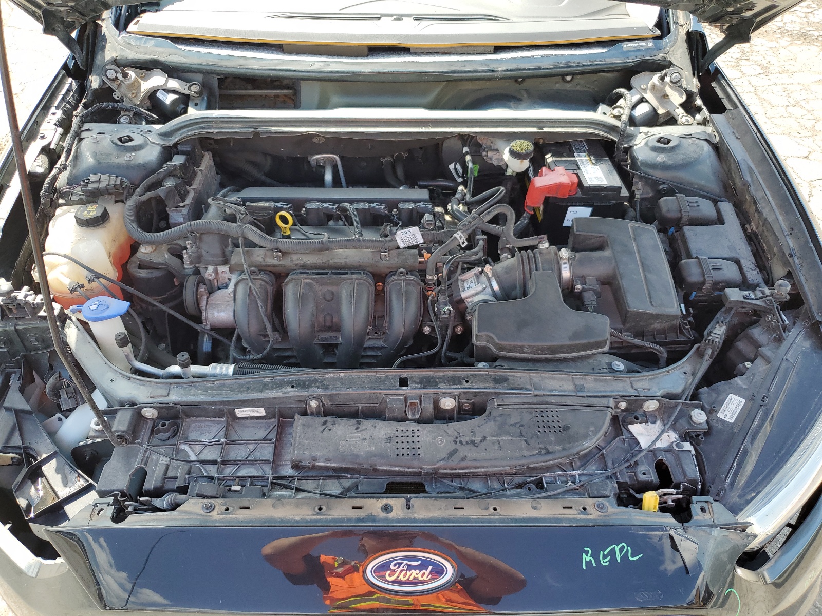 3FA6P0H76FR192868 2015 Ford Fusion Se