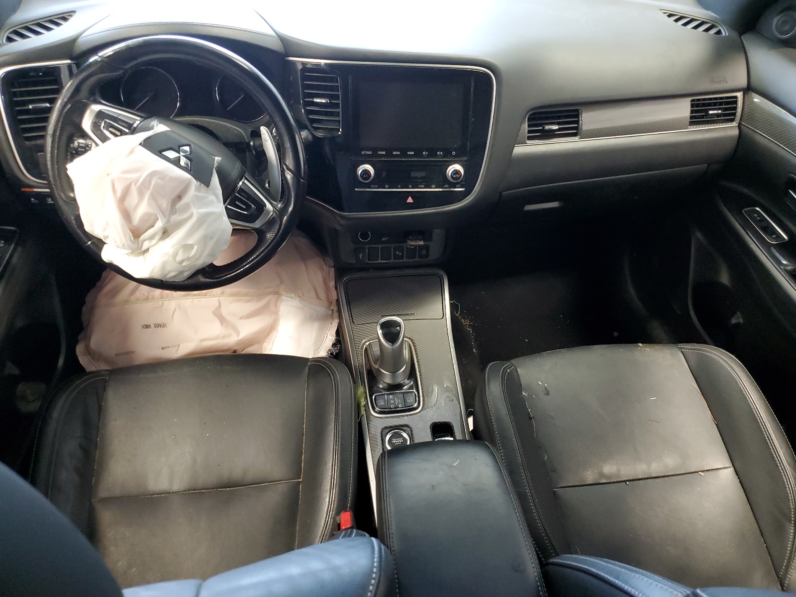 JA4J24A56LZ041632 2020 Mitsubishi Outlander Sel