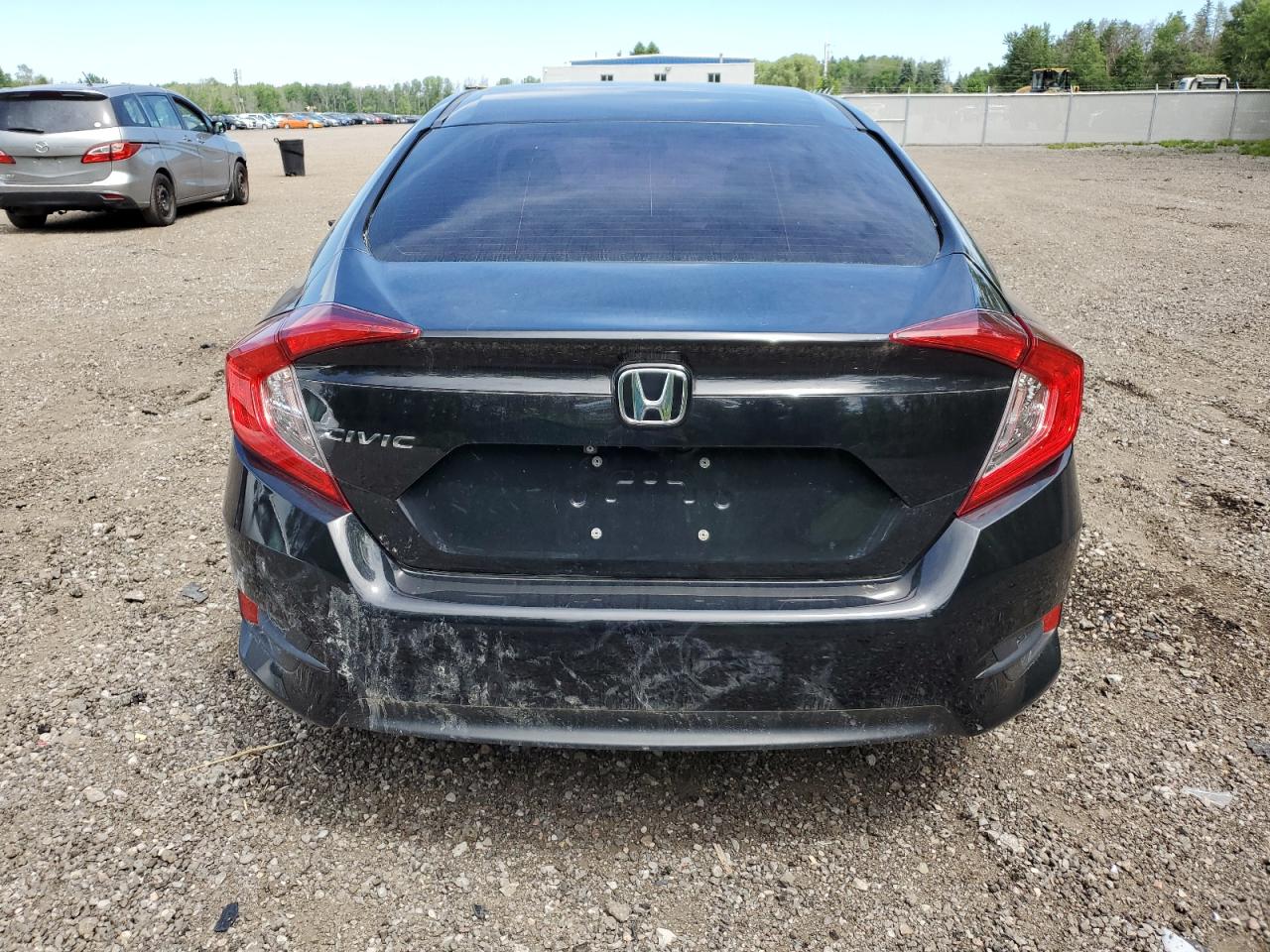 2018 Honda Civic Lx VIN: 2HGFC2F59JH018737 Lot: 62210514