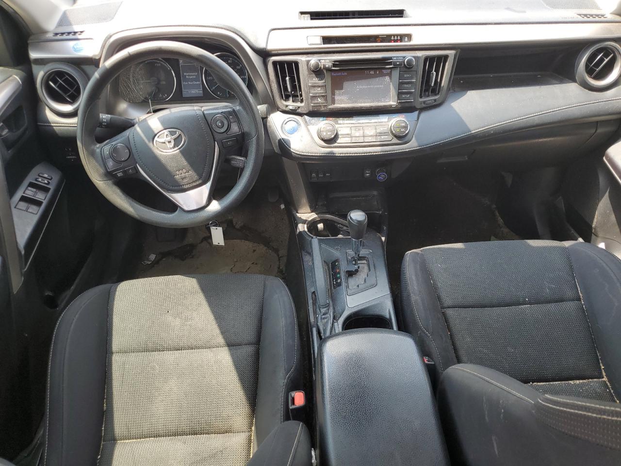 JTMRJREV4JD186424 2018 Toyota Rav4 Hv Le