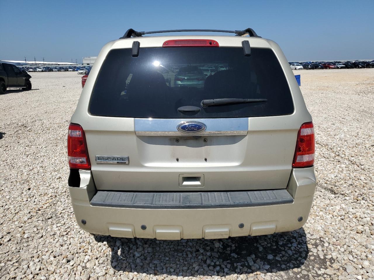 2011 Ford Escape Limited VIN: 1FMCU0E71BKB27687 Lot: 63043294