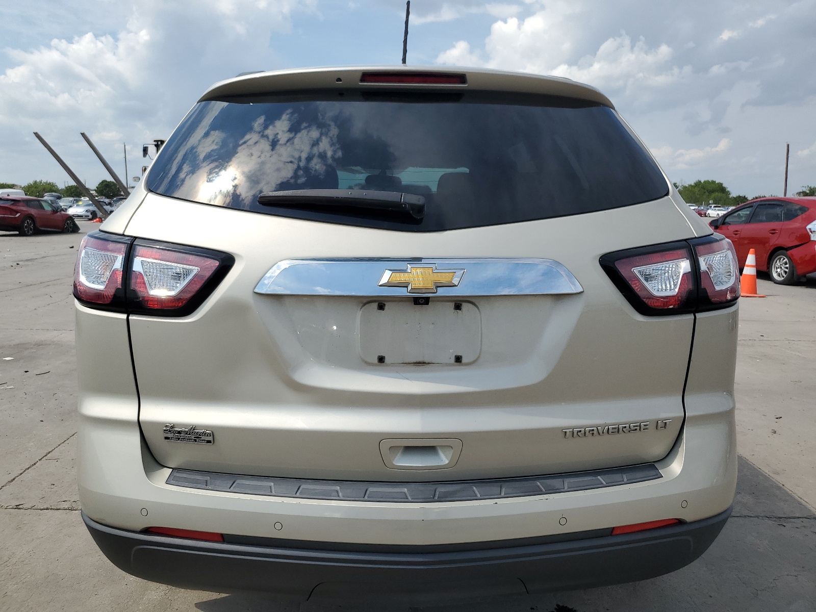 1GNKRGKD9EJ351490 2014 Chevrolet Traverse Lt