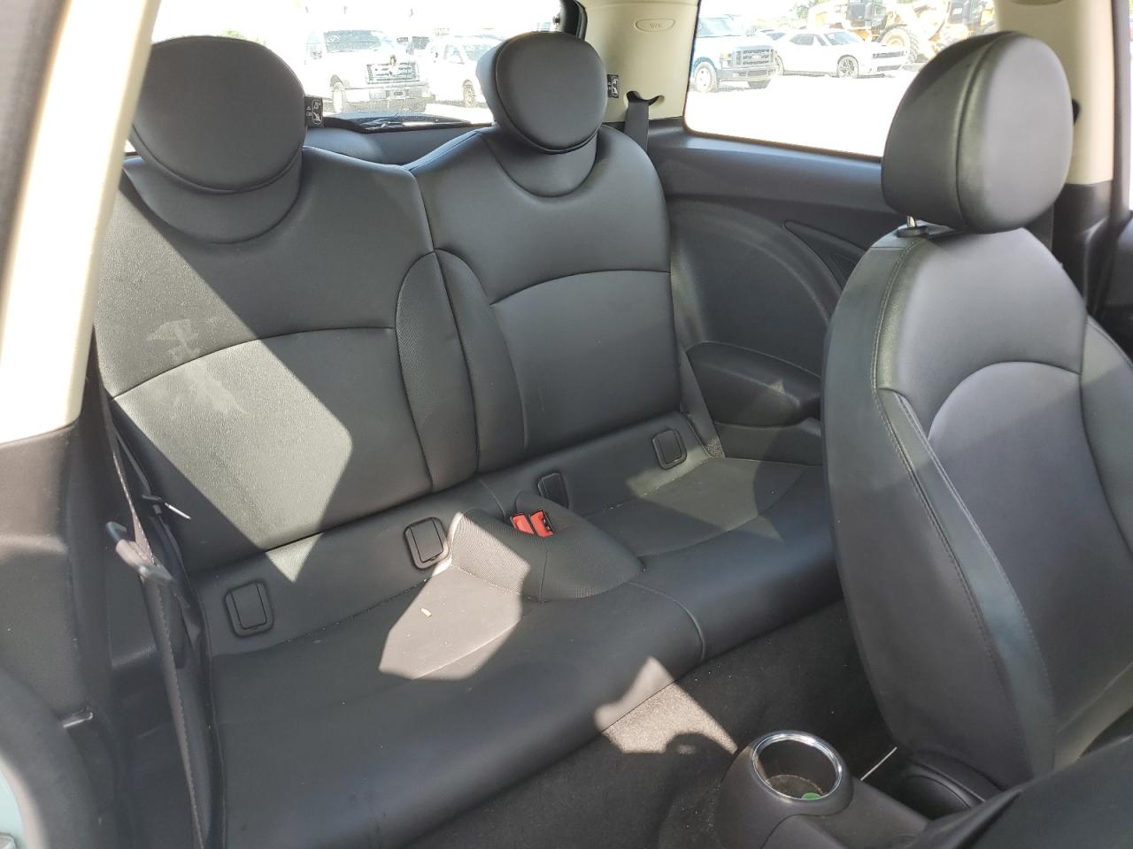 2012 Mini Cooper VIN: WMWSU3C59CT185042 Lot: 61591844