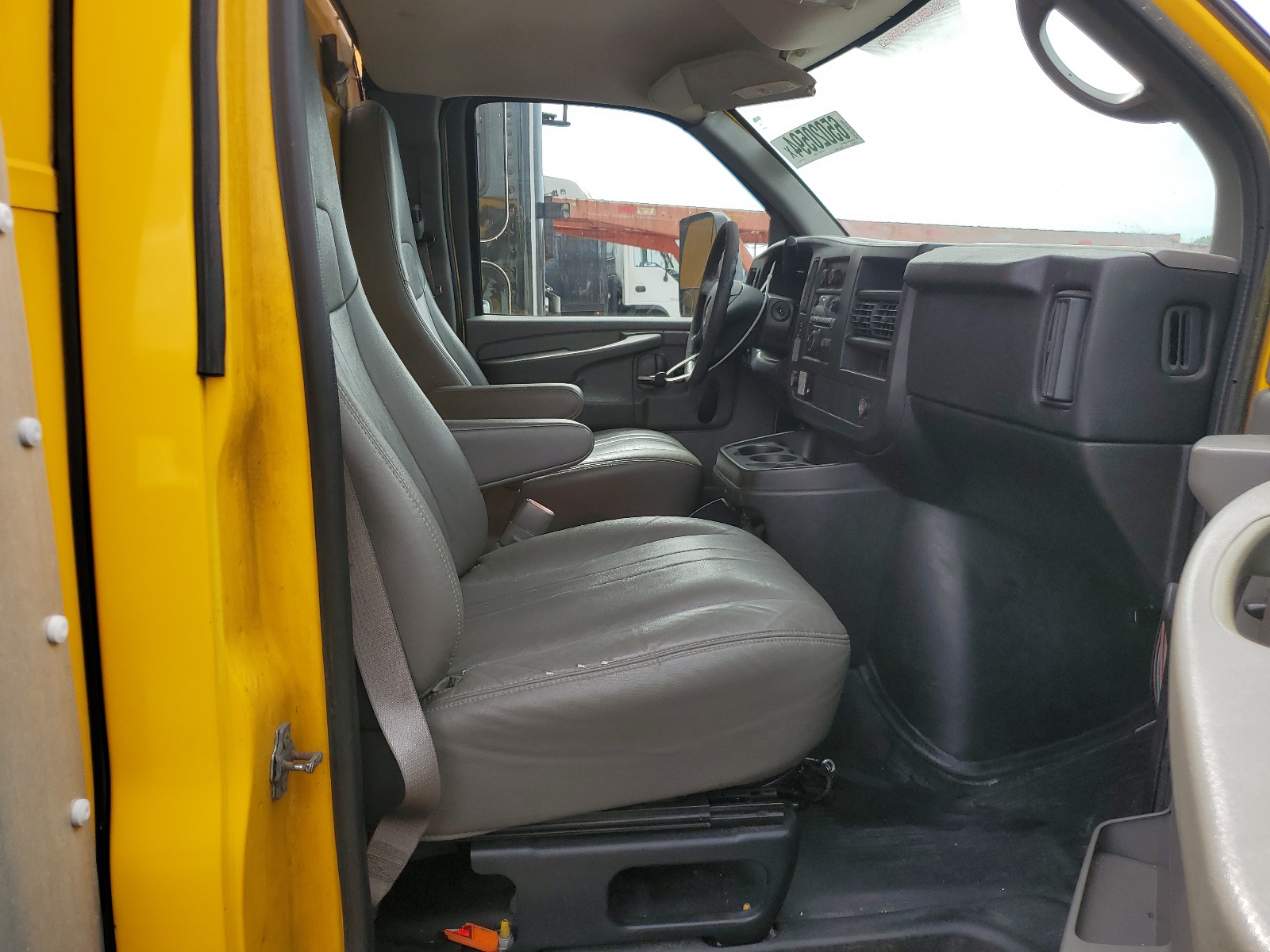 1GD374CG5C1905854 2012 GMC Savana Cutaway G3500