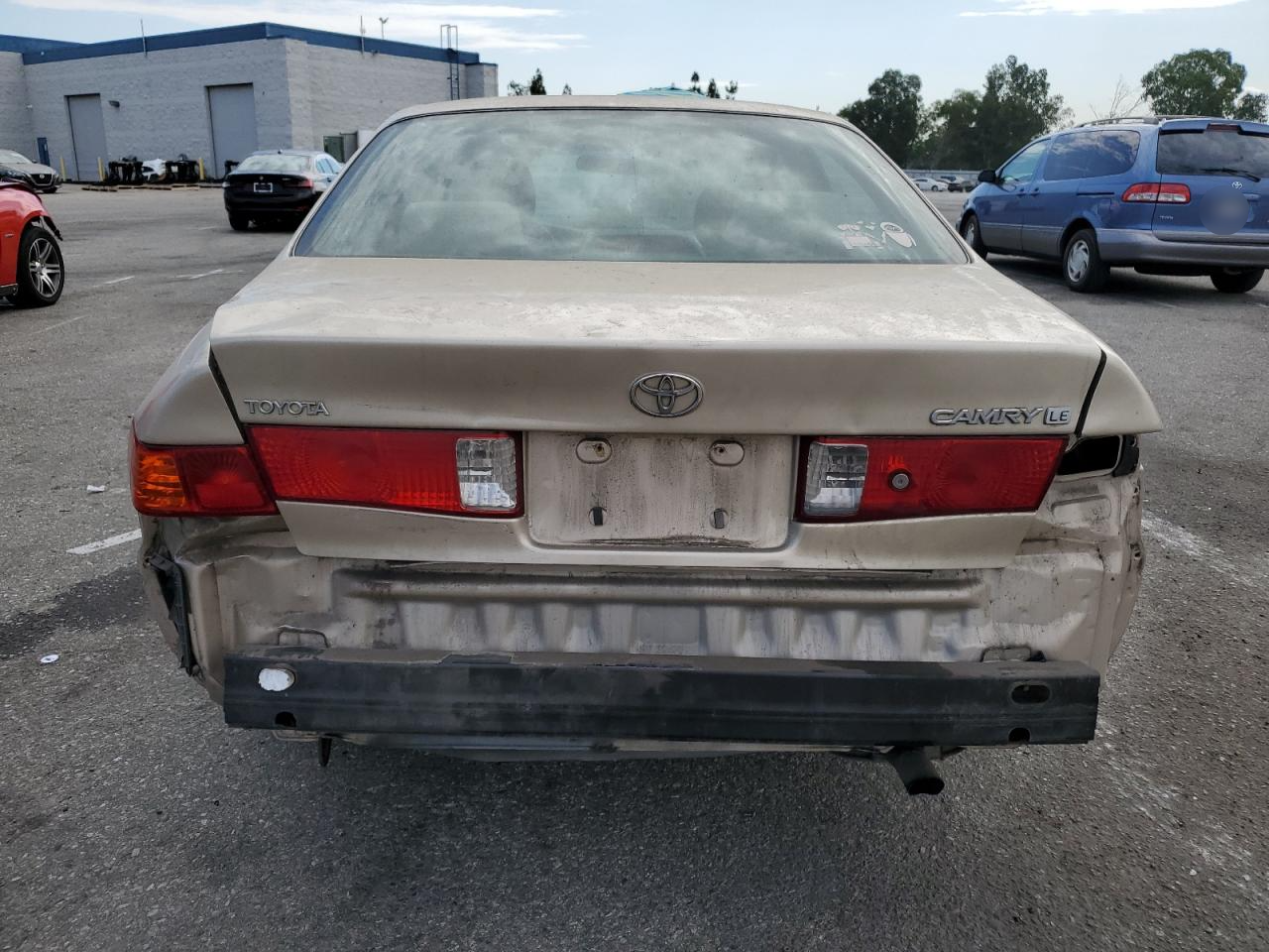 JT2BG22K1Y0413029 2000 Toyota Camry Ce