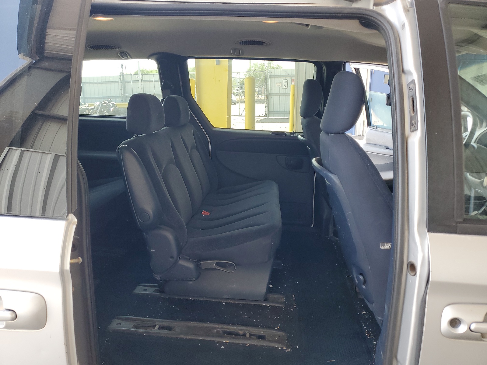 1B8GP44332B644066 2002 Dodge Grand Caravan Sport