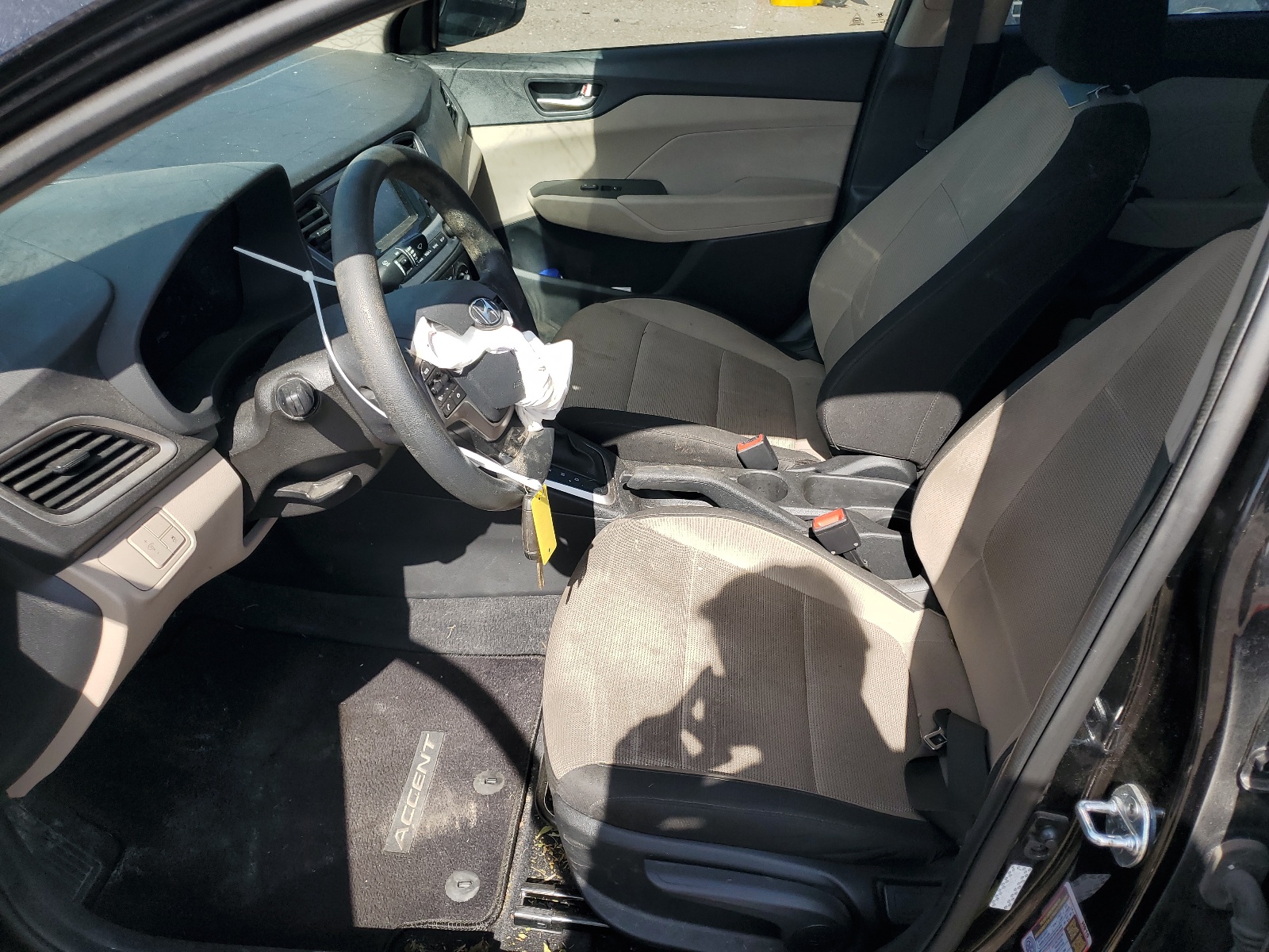 3KPC24A61NE154930 2022 Hyundai Accent Se