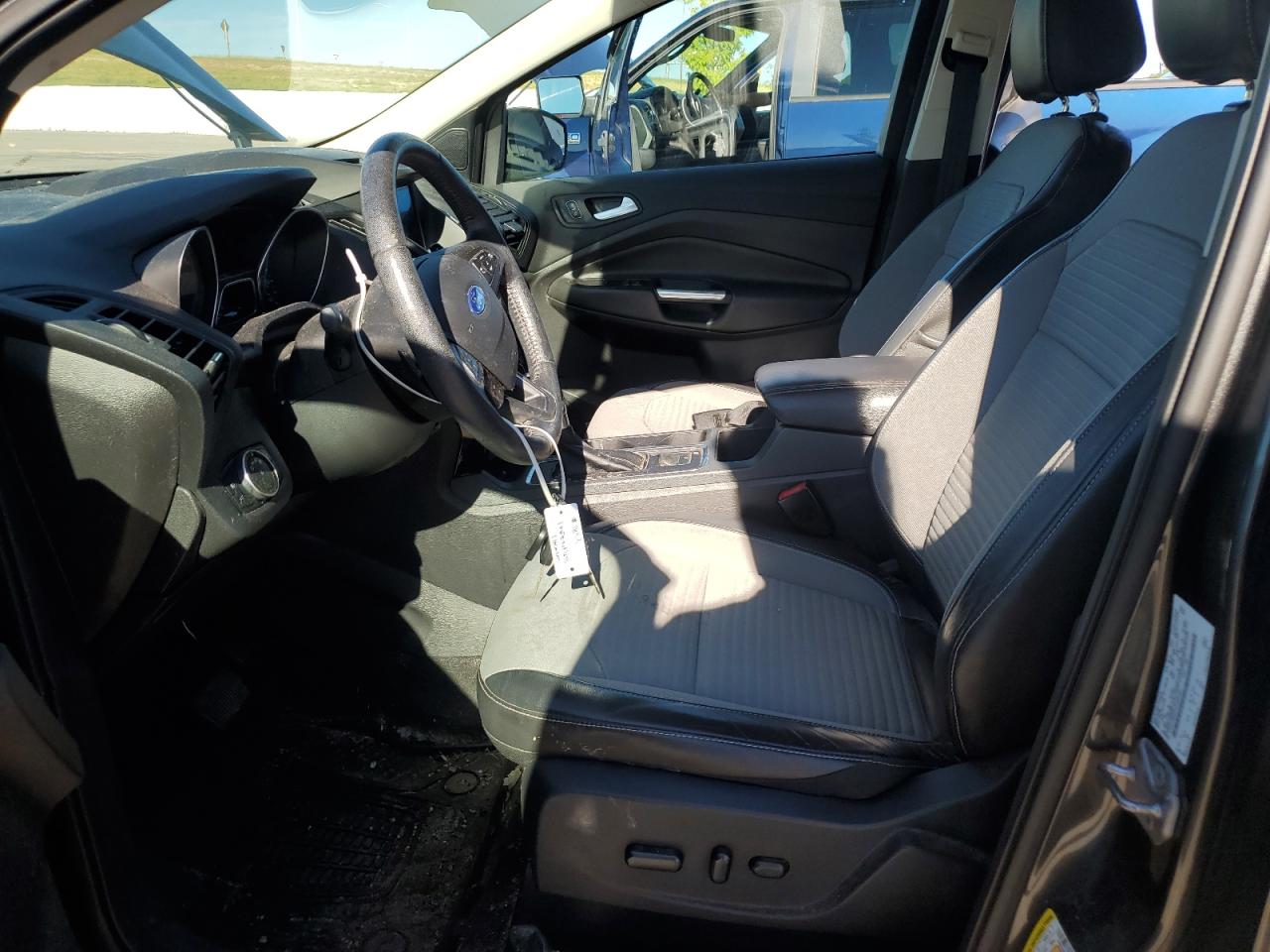 2017 Ford Escape Se VIN: 1FMCU9GDXHUB50325 Lot: 60692864