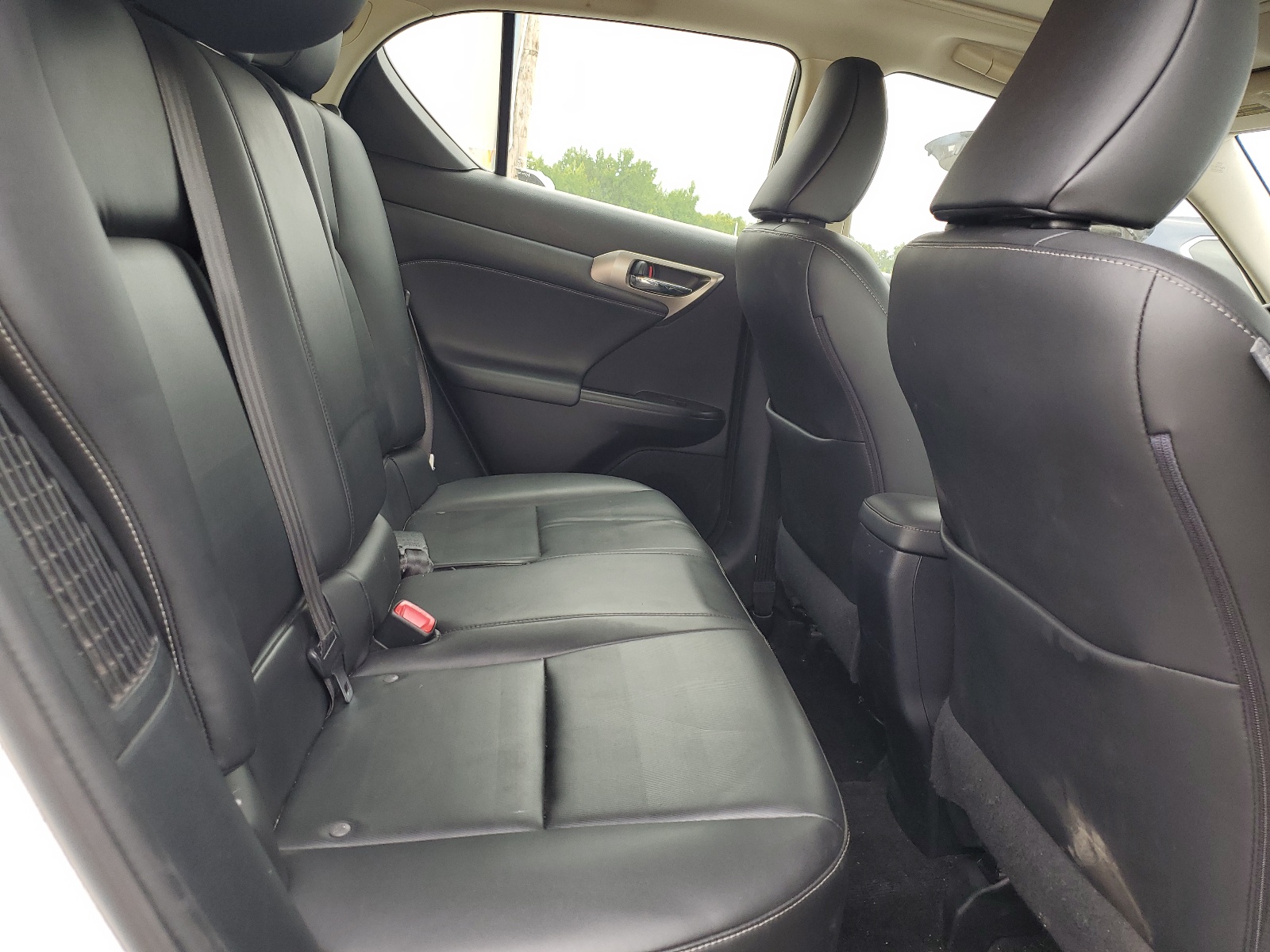 JTHKD5BH0E2197498 2014 Lexus Ct 200