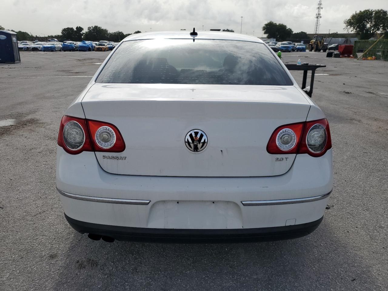 2009 Volkswagen Passat Turbo VIN: WVWJK73C39P053230 Lot: 62572194