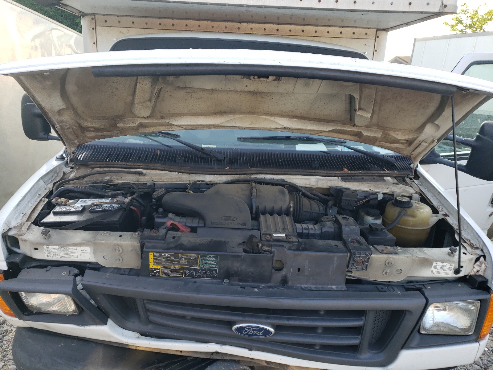 1FDWE35L65HA55640 2005 Ford Econoline E350 Super Duty Cutaway Van