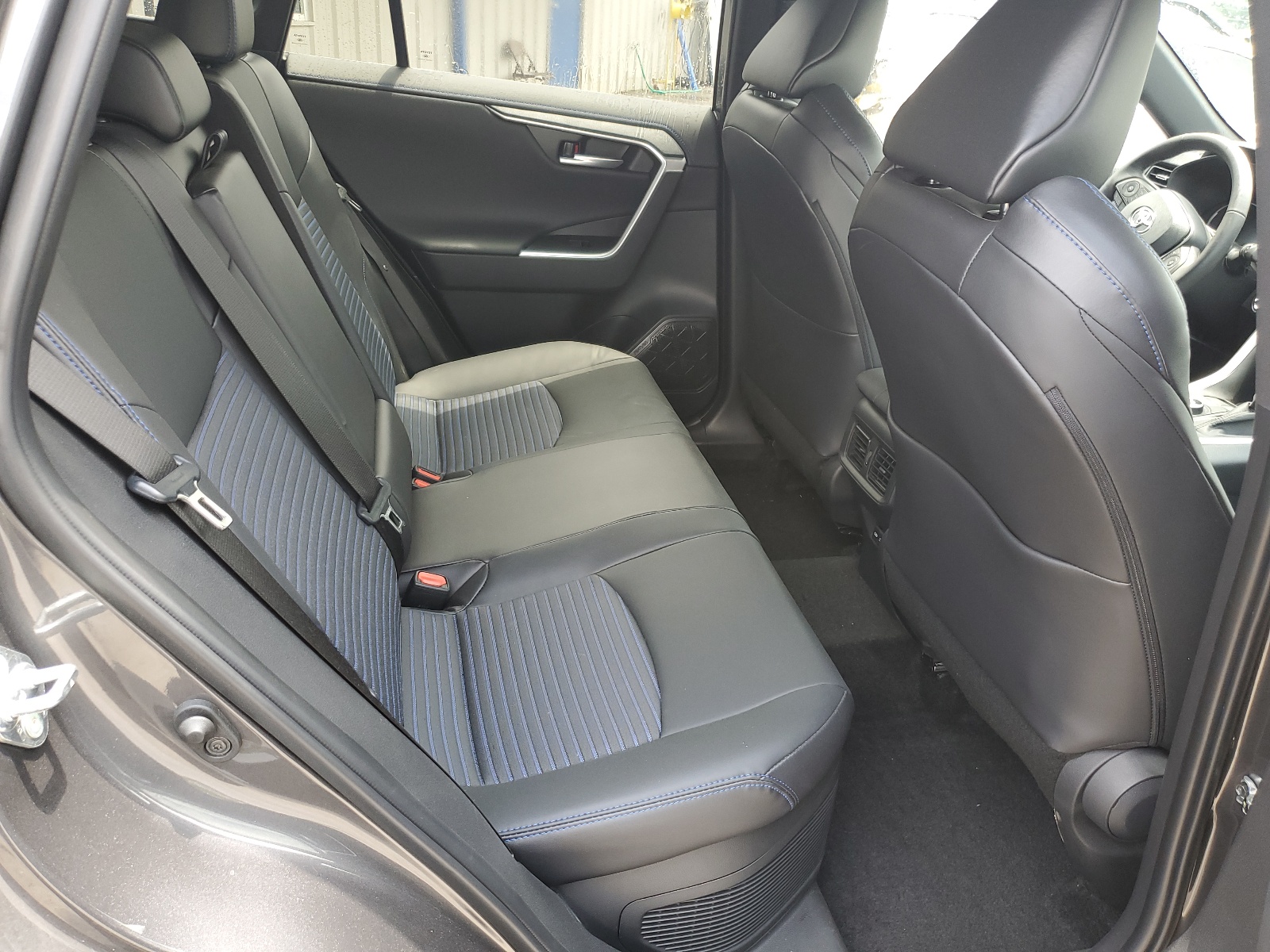 2T3E6RFV2RW049107 2024 Toyota Rav4 Xse