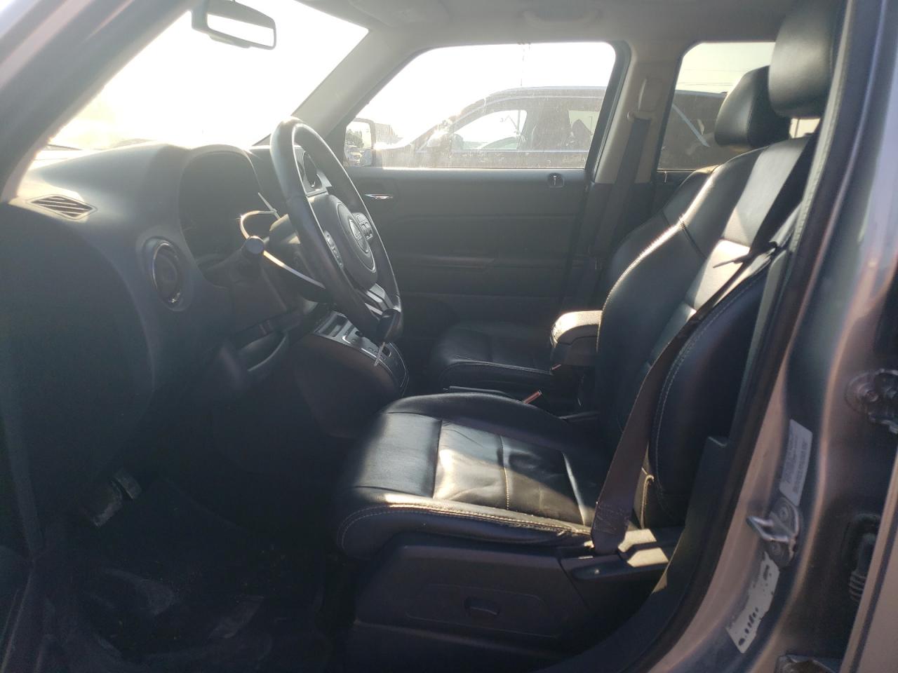 1C4NJRFBXGD585995 2016 Jeep Patriot Latitude