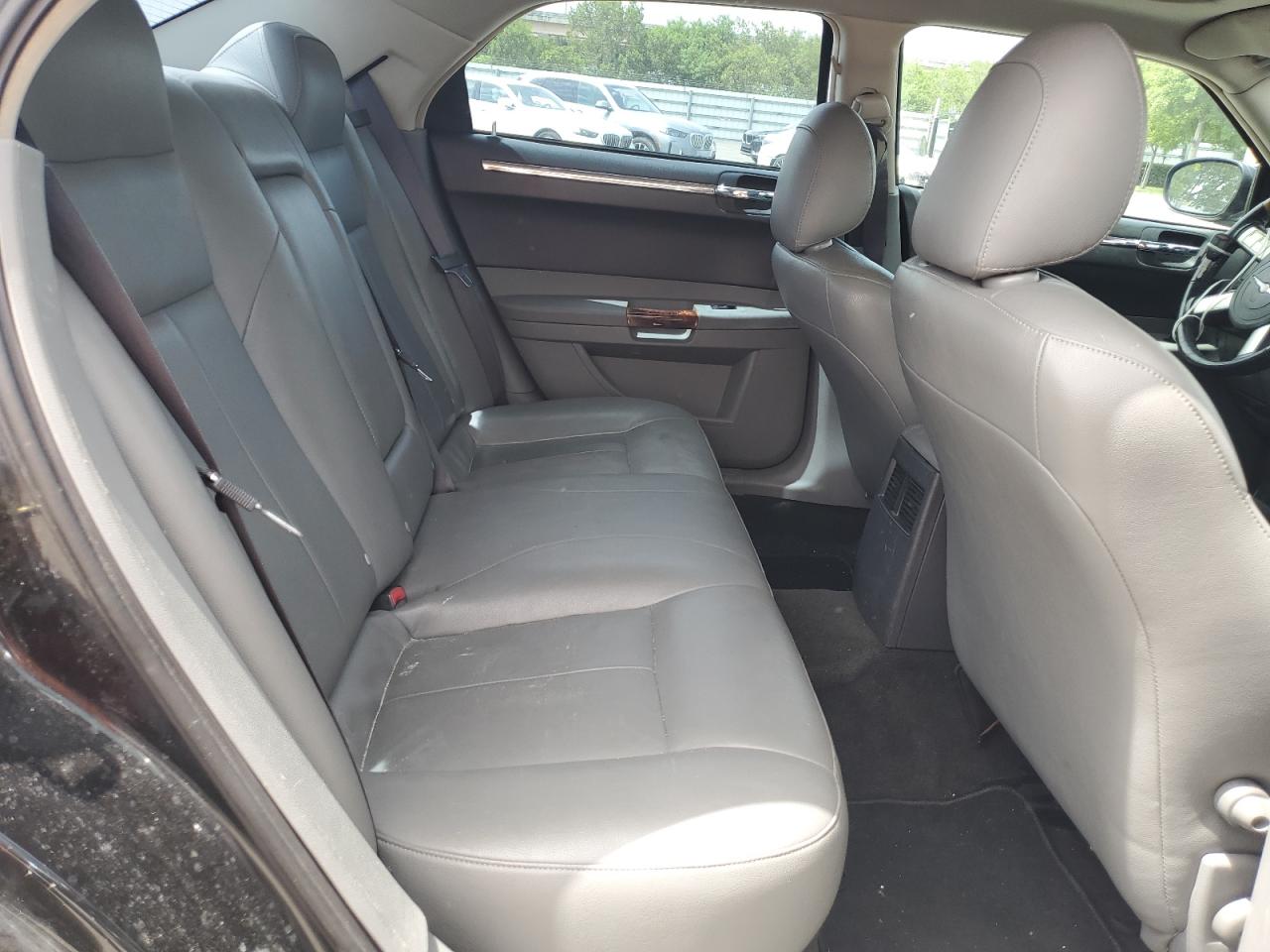 2005 Chrysler 300 Touring VIN: 2C3JA53G25H145457 Lot: 62396924