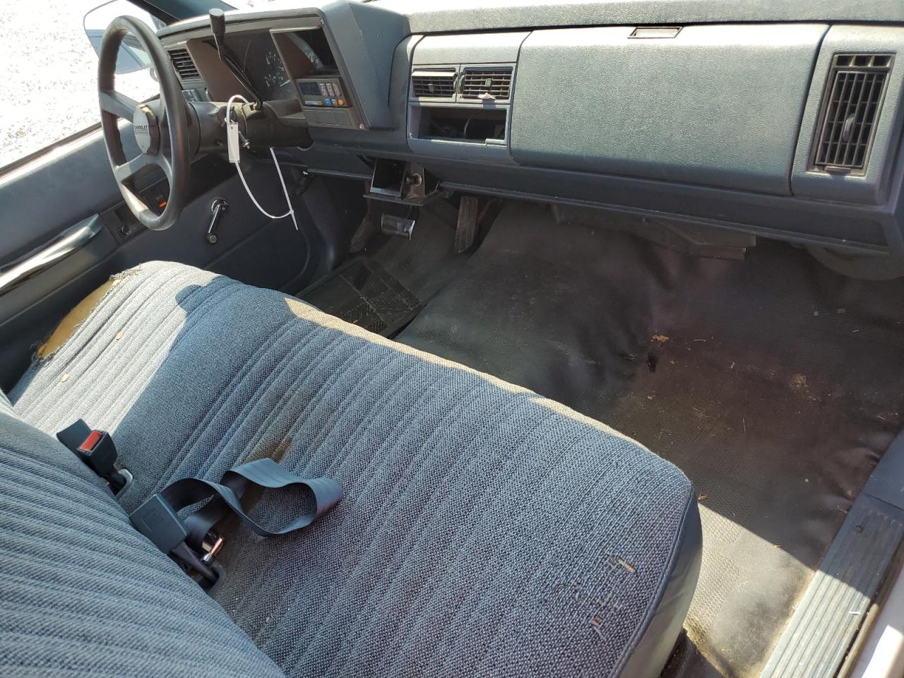 1992 Chevrolet Gmt-400 C1500 VIN: 1GCEC14Z7NE194662 Lot: 64082114