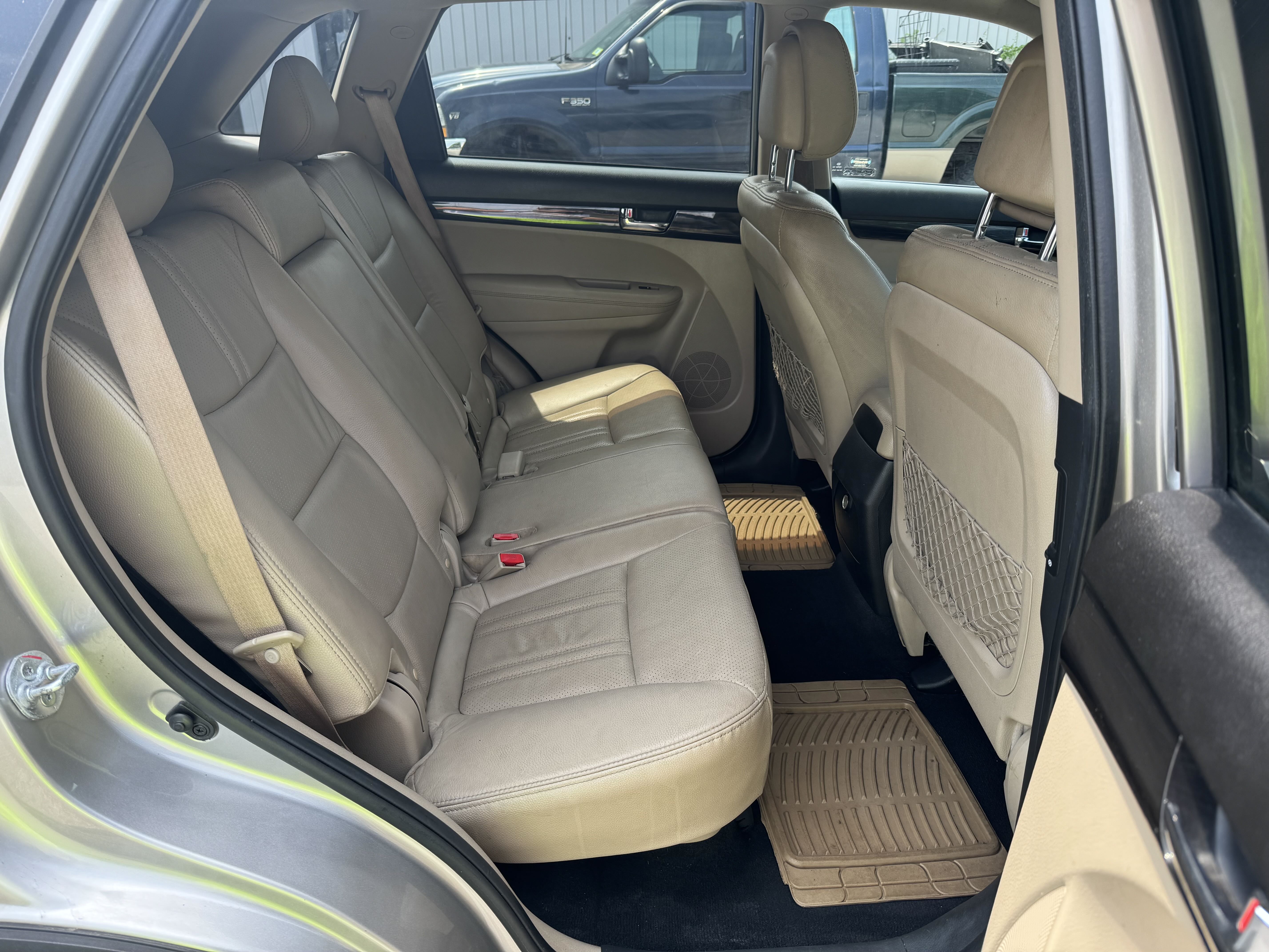 5XYKUDA28DG370679 2013 Kia Sorento Ex