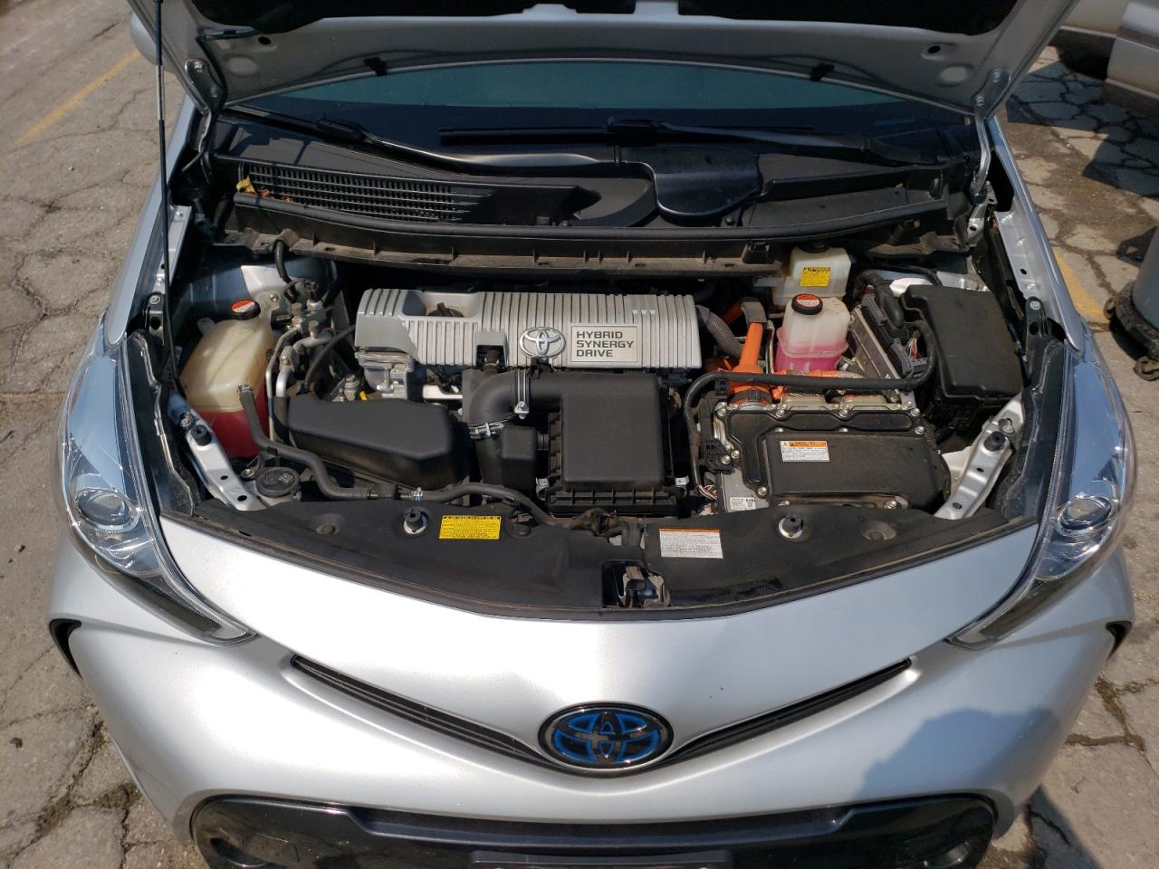 JTDZN3EU5FJ019295 2015 Toyota Prius V