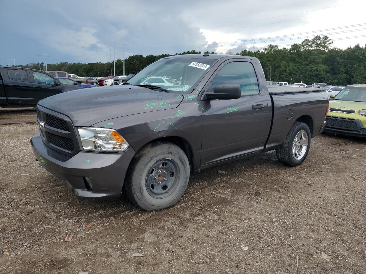 3C6JR6AG8HG592058 2017 Ram 1500 St