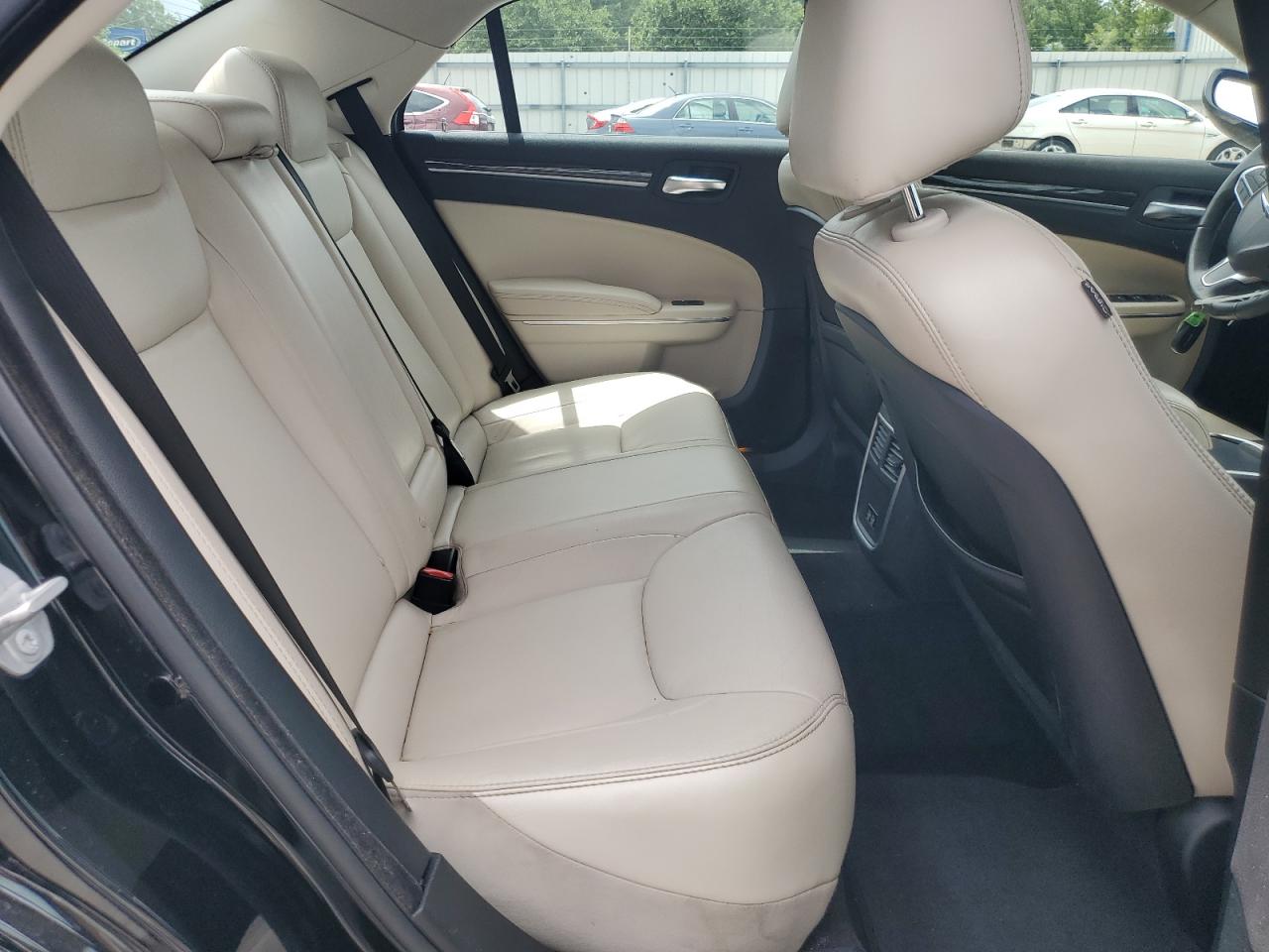 2018 Chrysler 300 Touring VIN: 2C3CCAAG5JH249692 Lot: 64645654