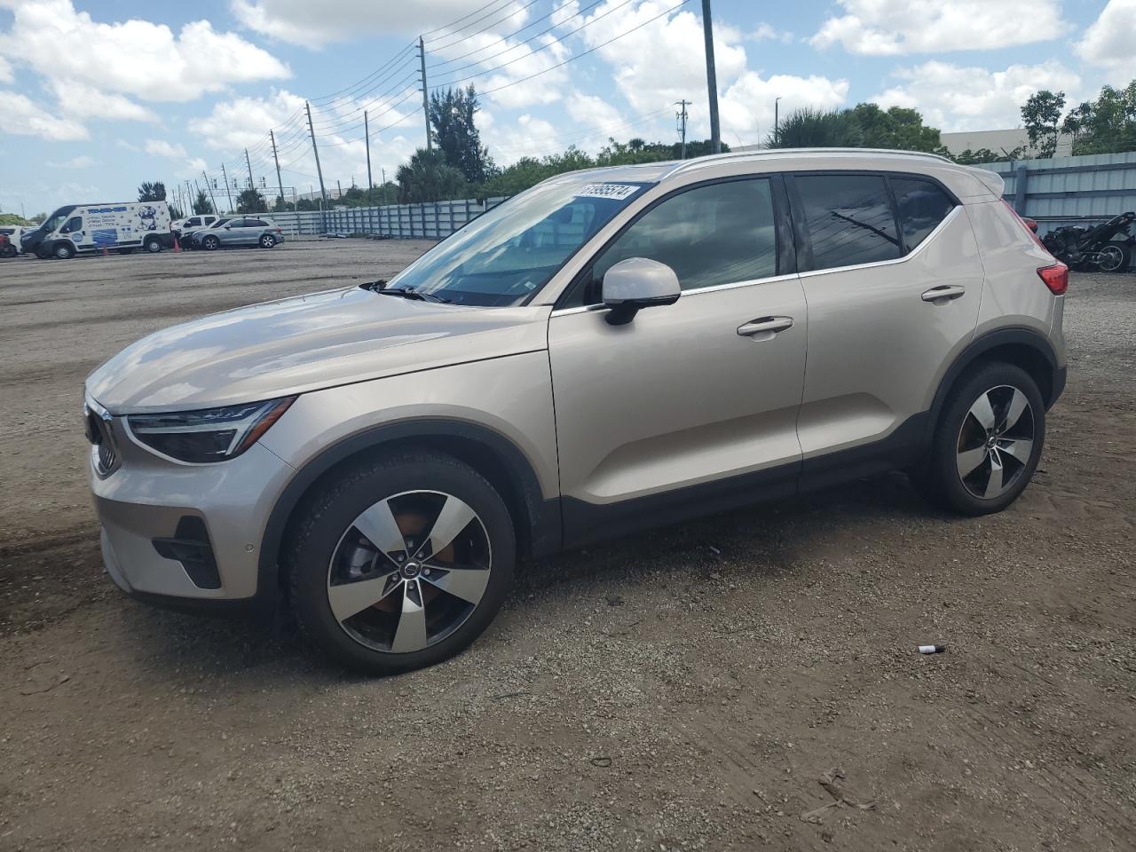 2023 Volvo Xc40 Ultimate VIN: YV4L12UF4P2938678 Lot: 61995574