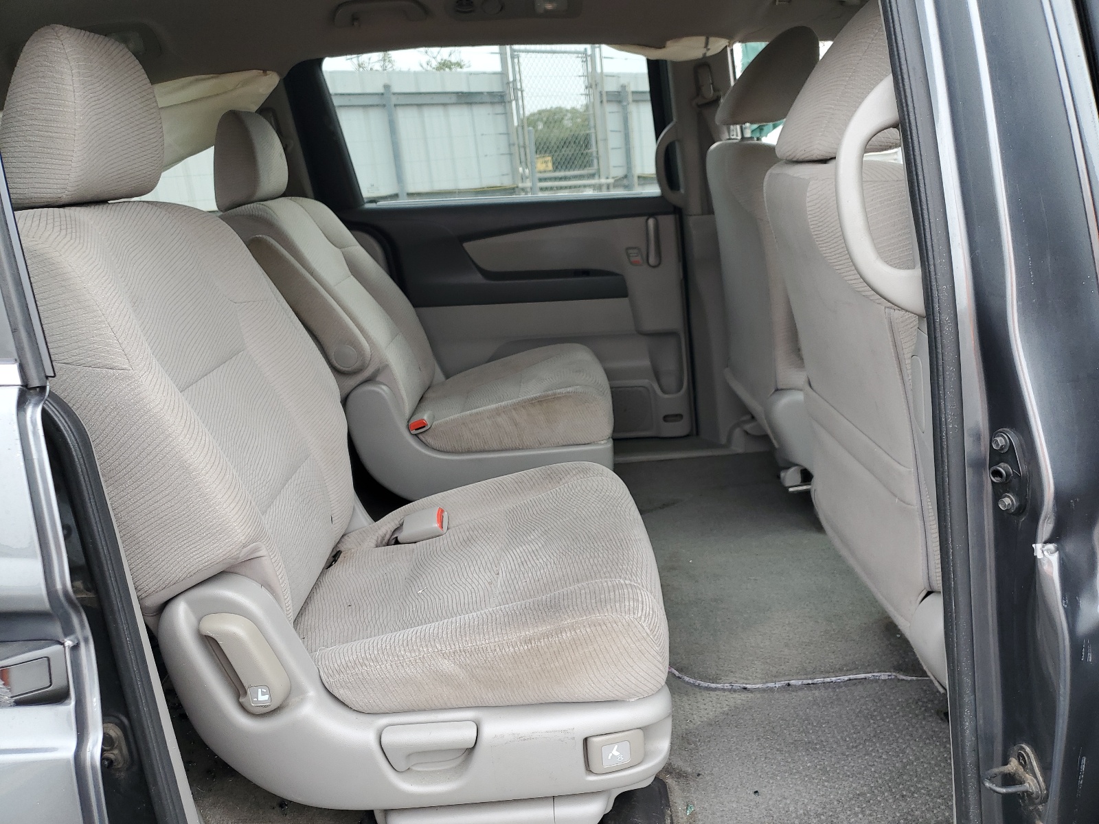 5FNRL5H29CB114845 2012 Honda Odyssey Lx