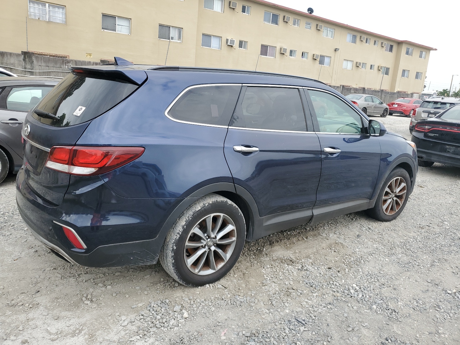 2017 Hyundai Santa Fe Se vin: KM8SM4HF4HU181228