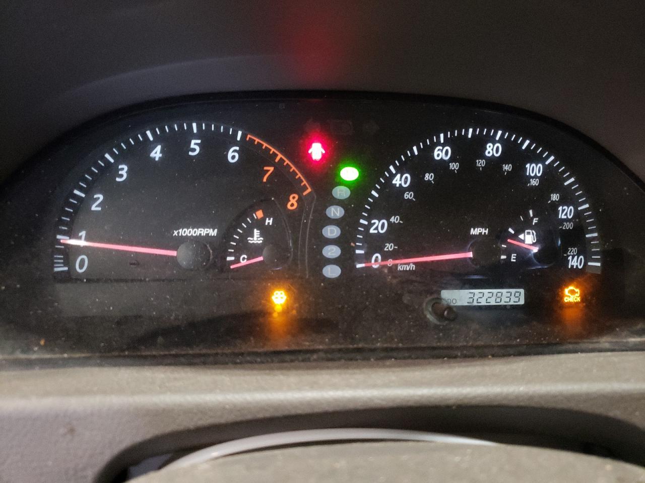 2003 Toyota Camry Le VIN: JTDBE32K530156114 Lot: 64930254